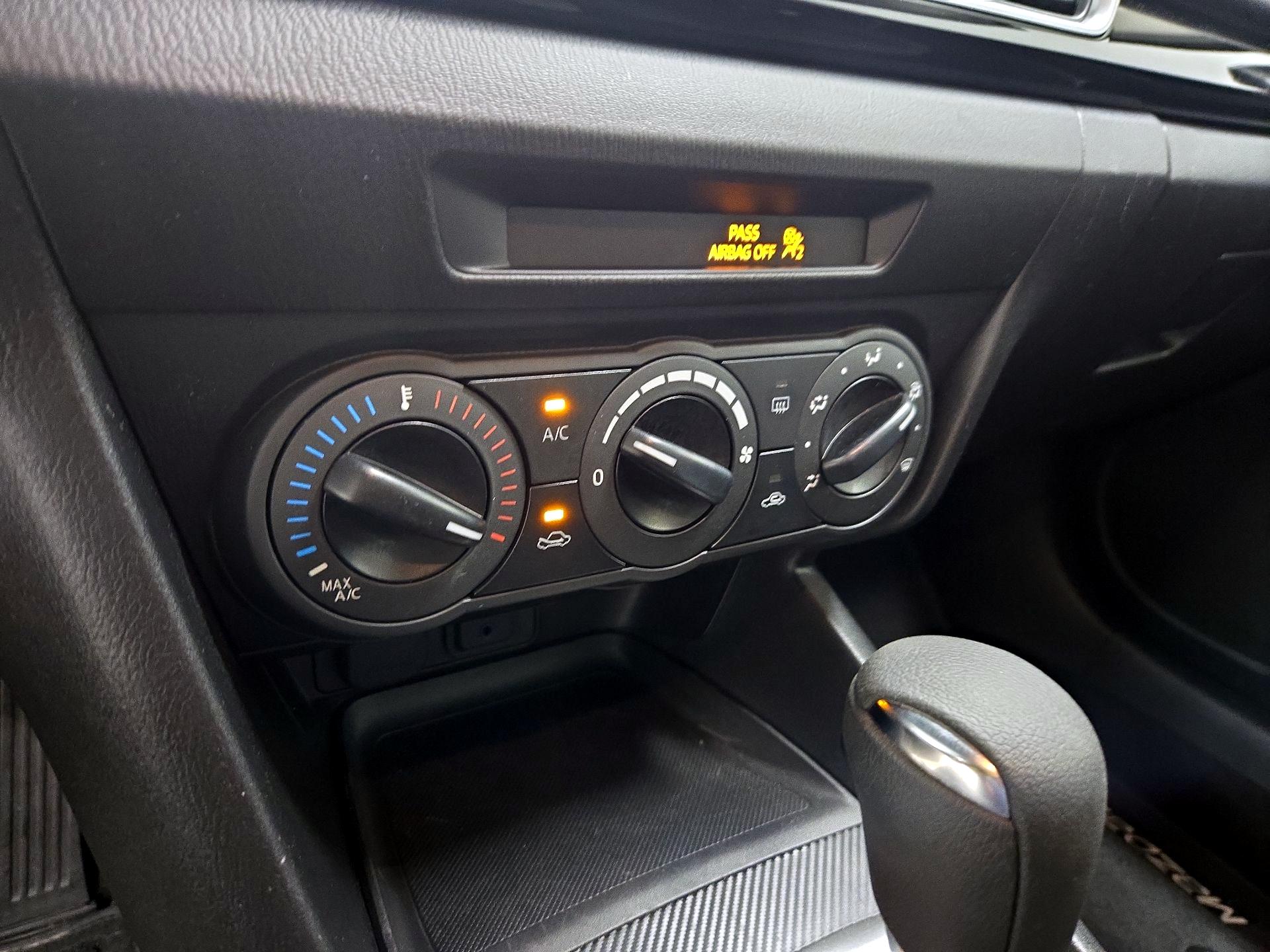 Thumbnail: 2015 Mazda Mazda3 - 15