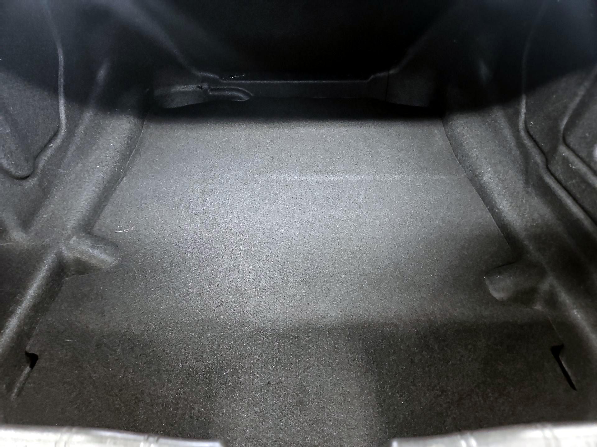 Thumbnail: 2019 Chevrolet Camaro - 20