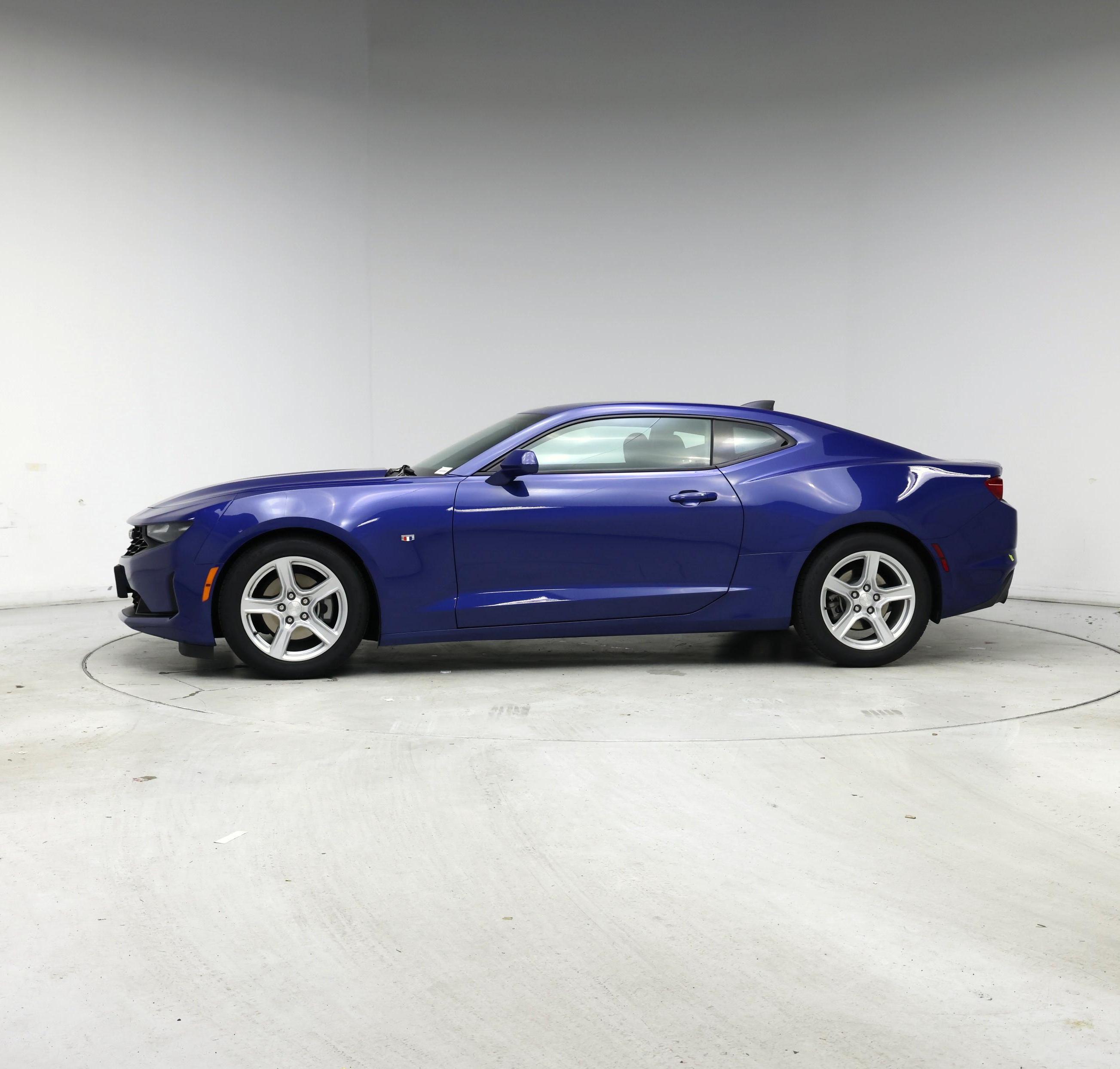 Thumbnail: 2019 Chevrolet Camaro - 3