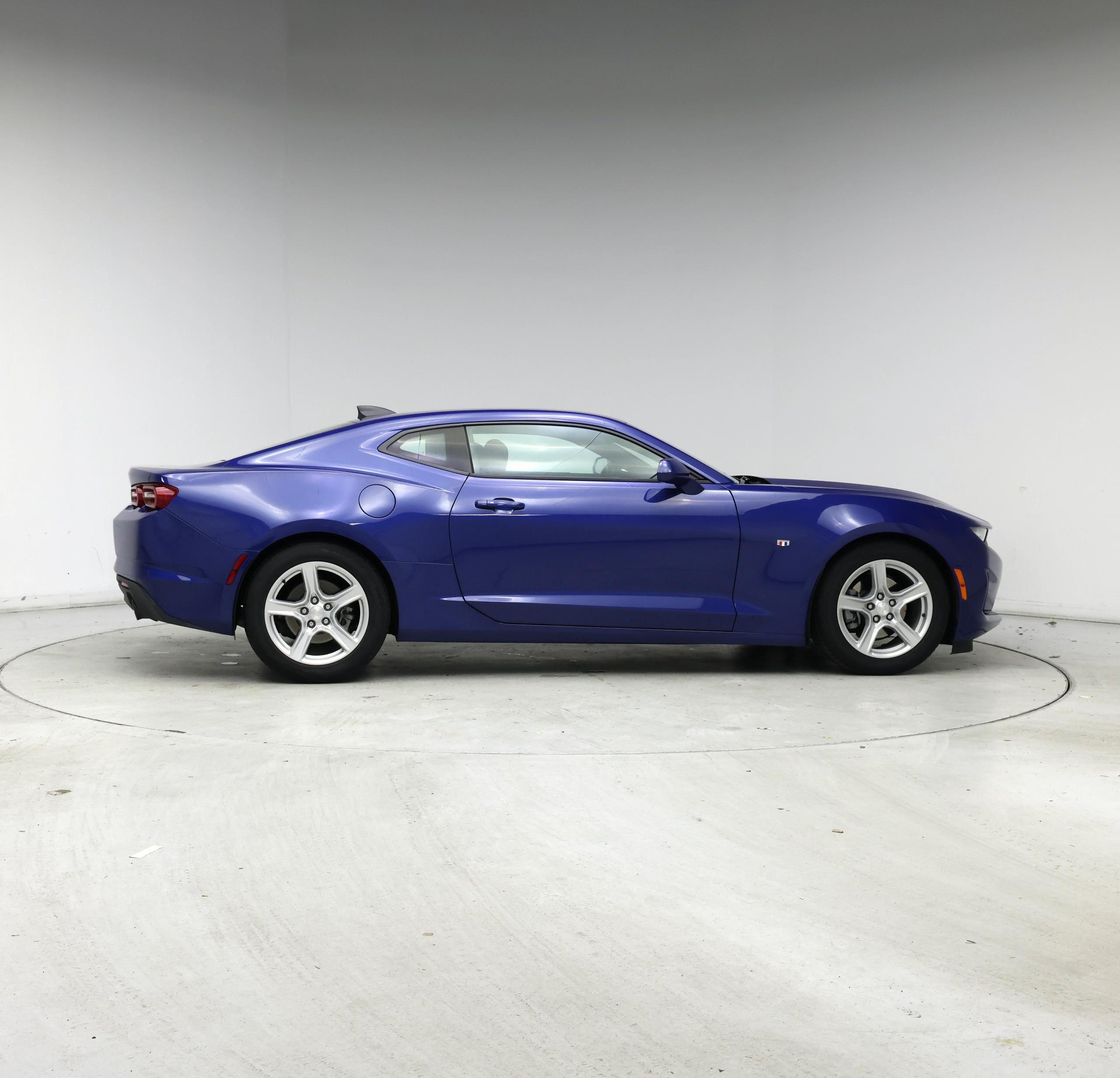 Thumbnail: 2019 Chevrolet Camaro - 7