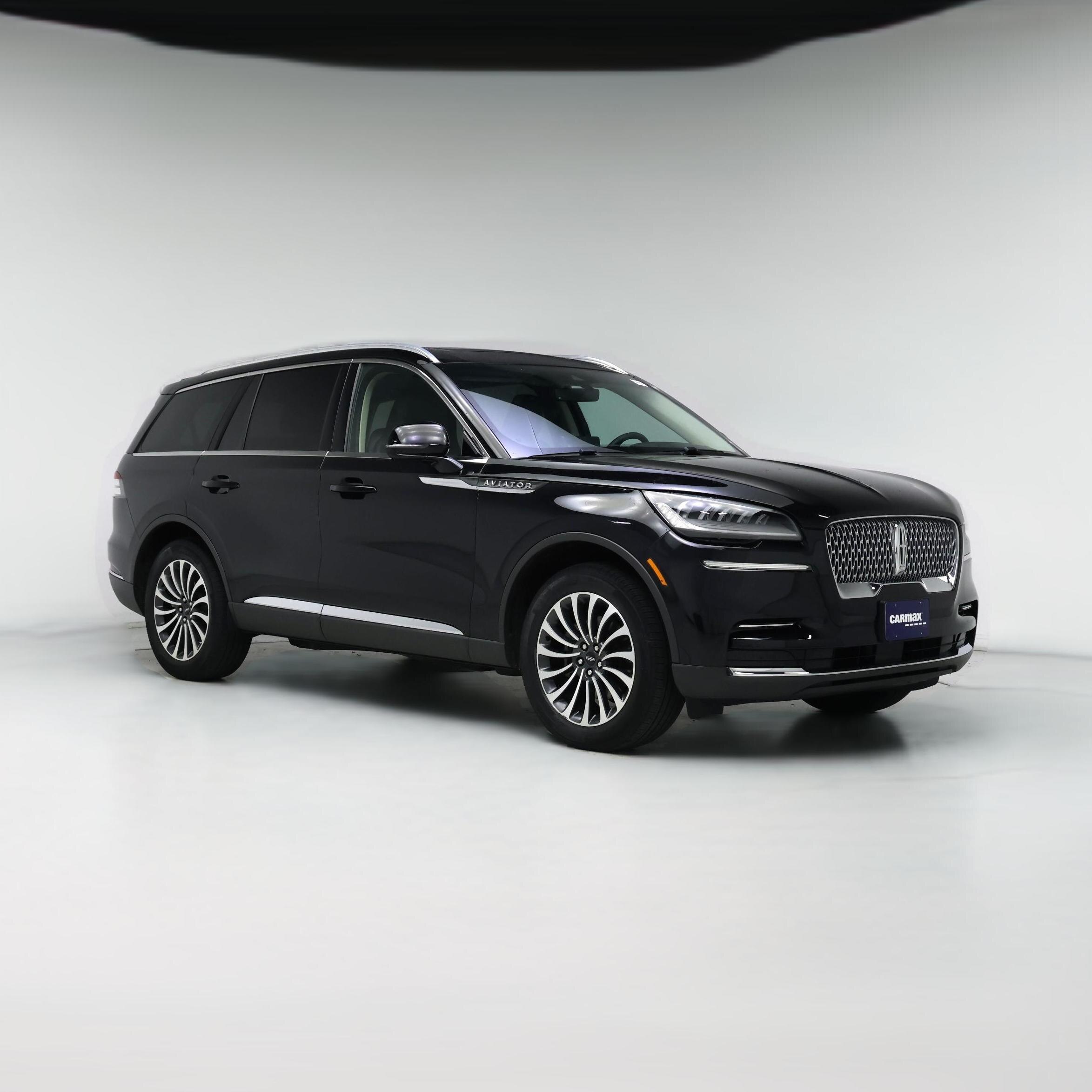 Thumbnail: 2023 Lincoln Aviator - 1