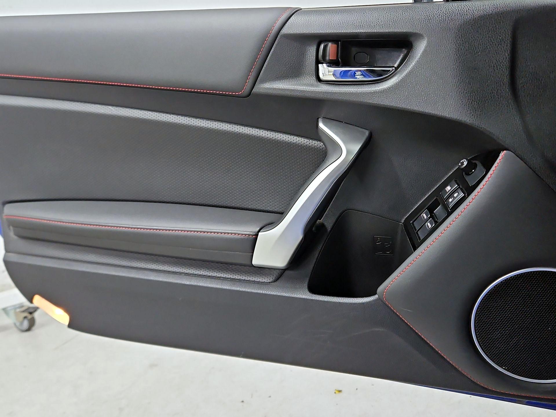 Thumbnail: 2020 Subaru BRZ - 12