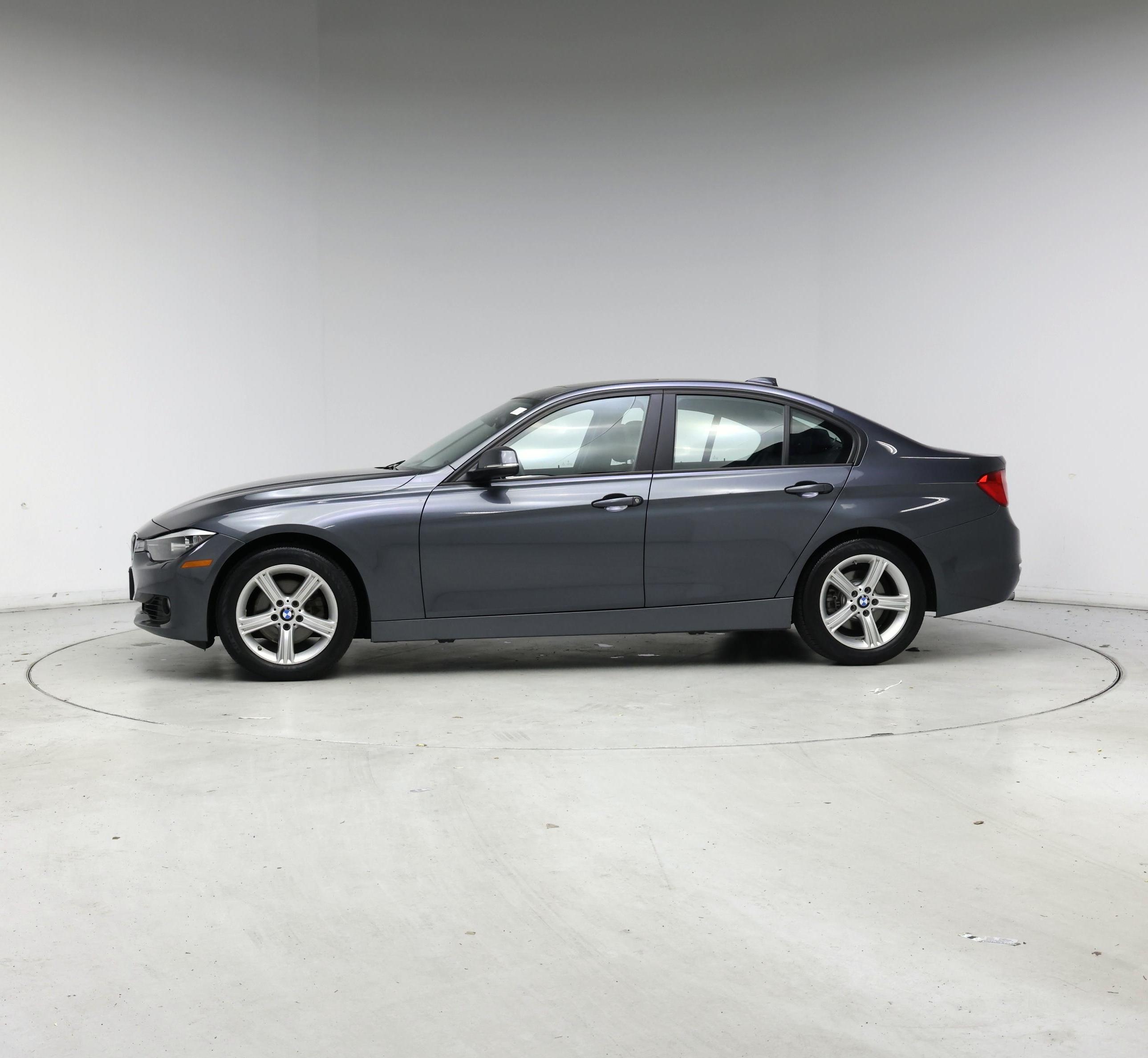 Thumbnail: 2015 BMW 3 Series - 3
