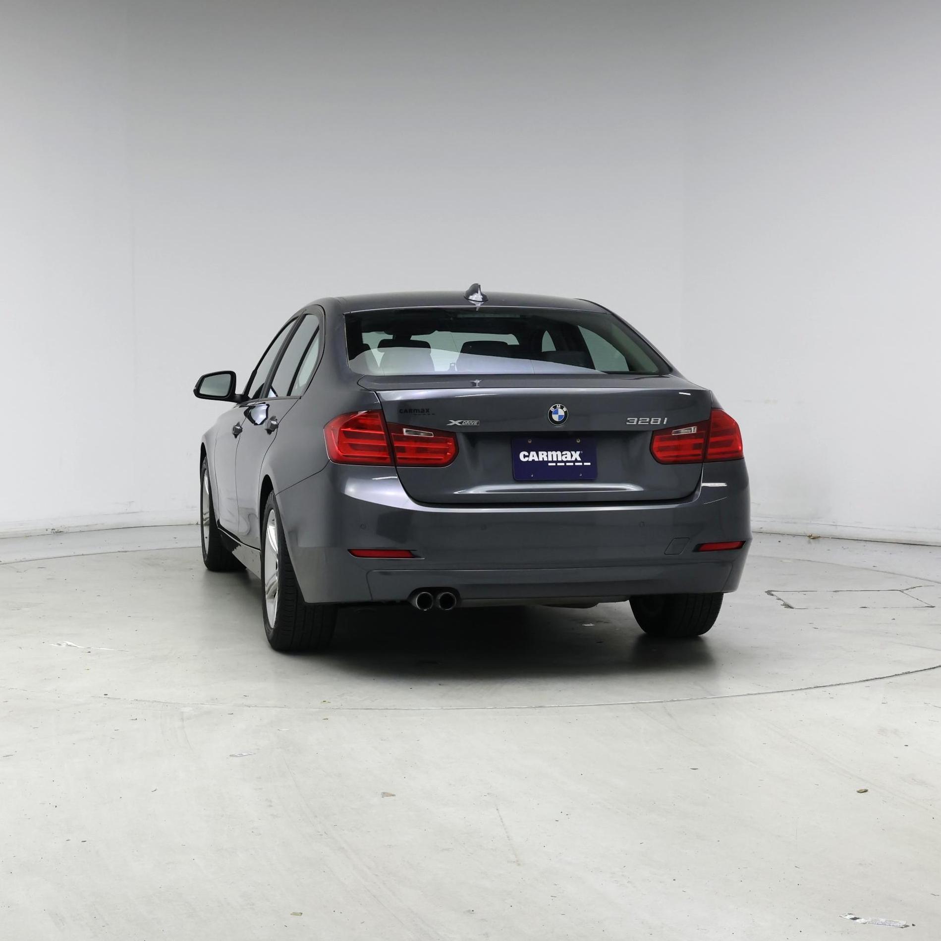 Thumbnail: 2015 BMW 3 Series - 6