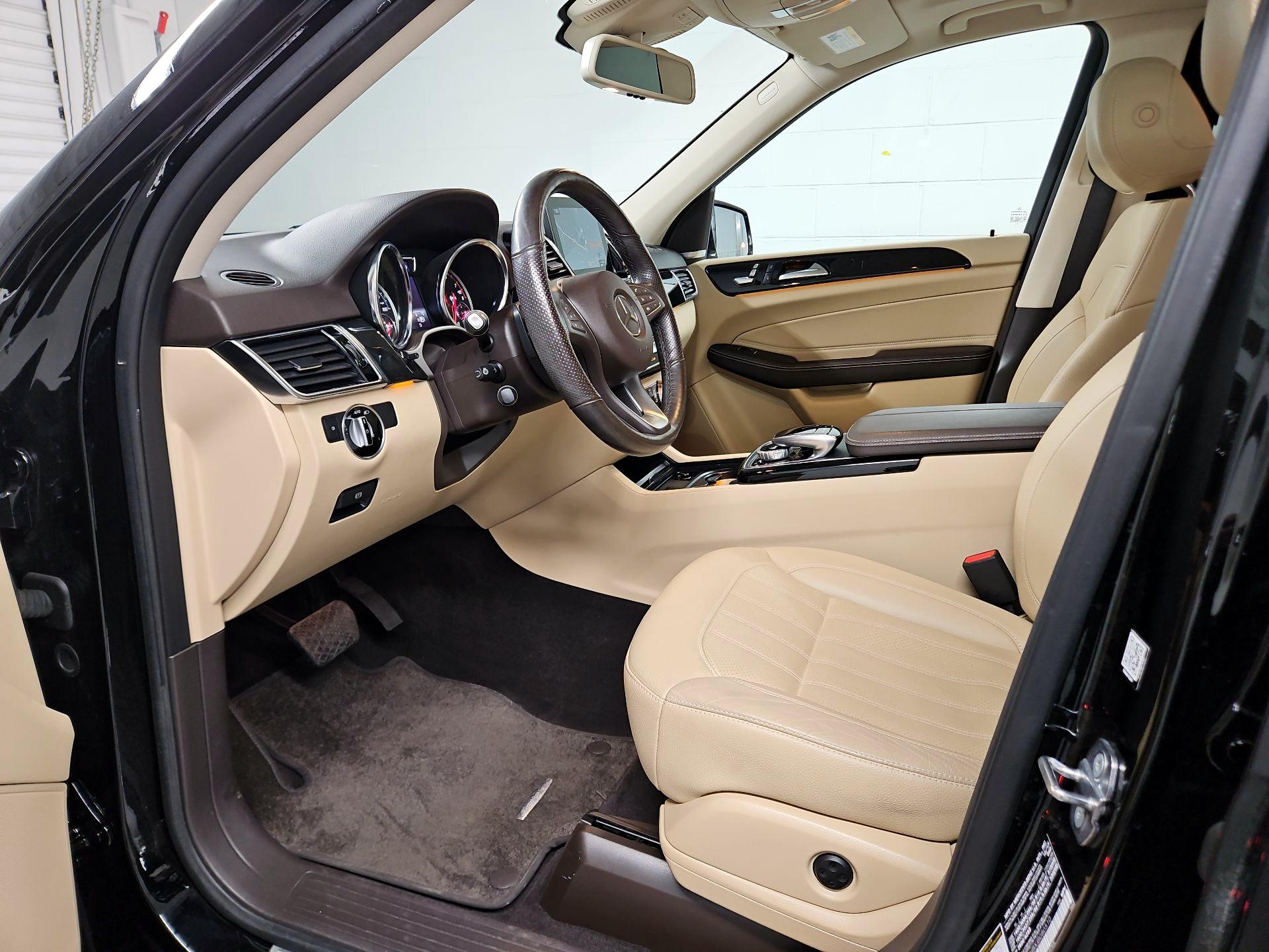 Thumbnail: 2018 Mercedes-Benz GLE - 11