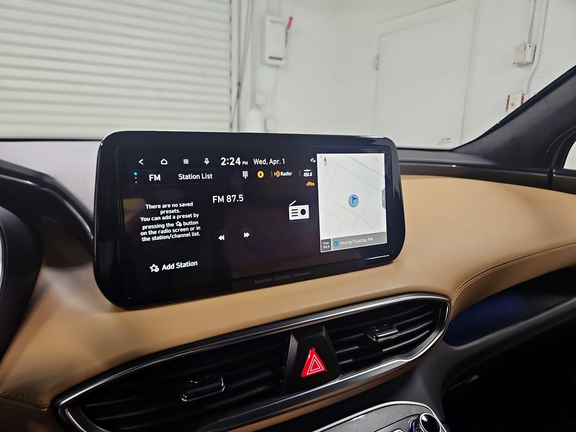 Thumbnail: 2023 Hyundai Santa Fe - 16