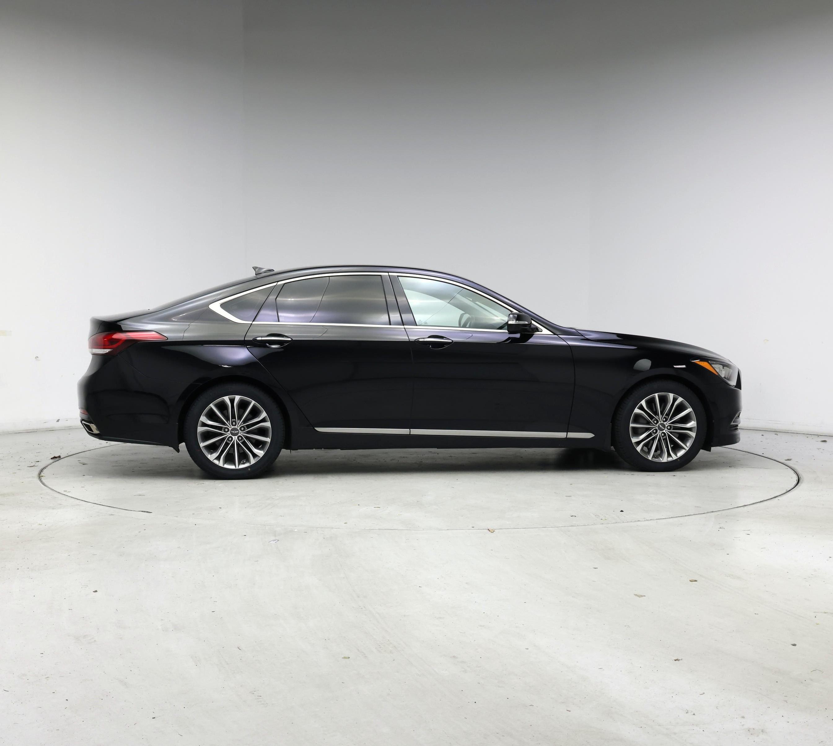 Thumbnail: 2015 Hyundai Genesis - 7