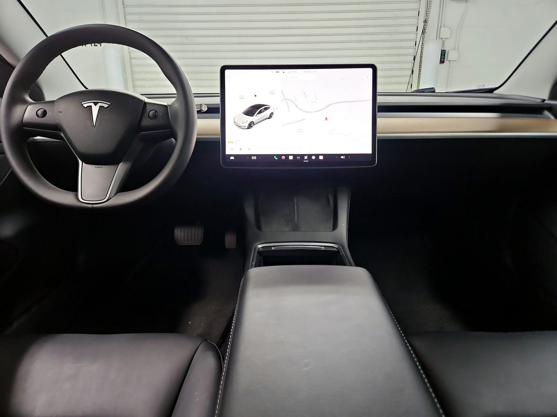 Thumbnail: 2021 Tesla Model 3 - 9