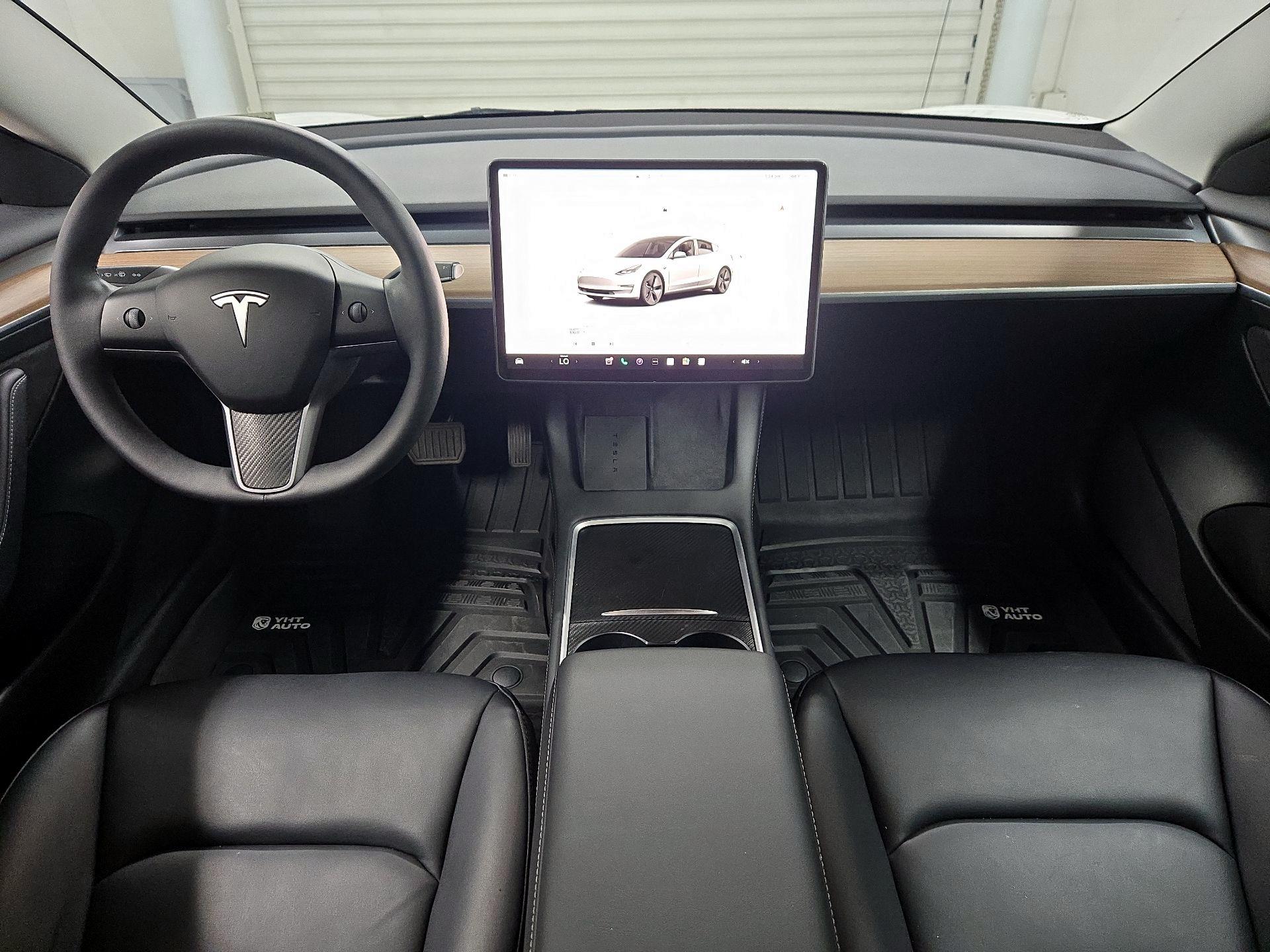 Thumbnail: 2023 Tesla Model 3 - 9