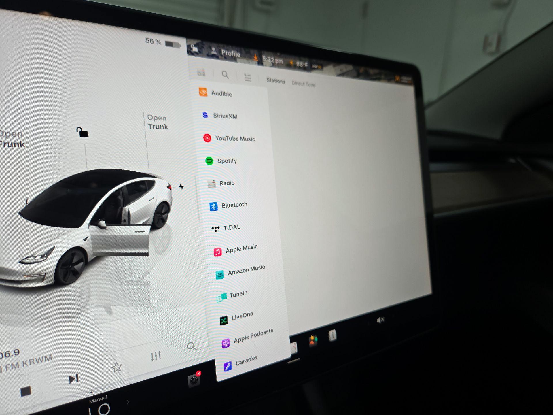 Thumbnail: 2023 Tesla Model 3 - 15