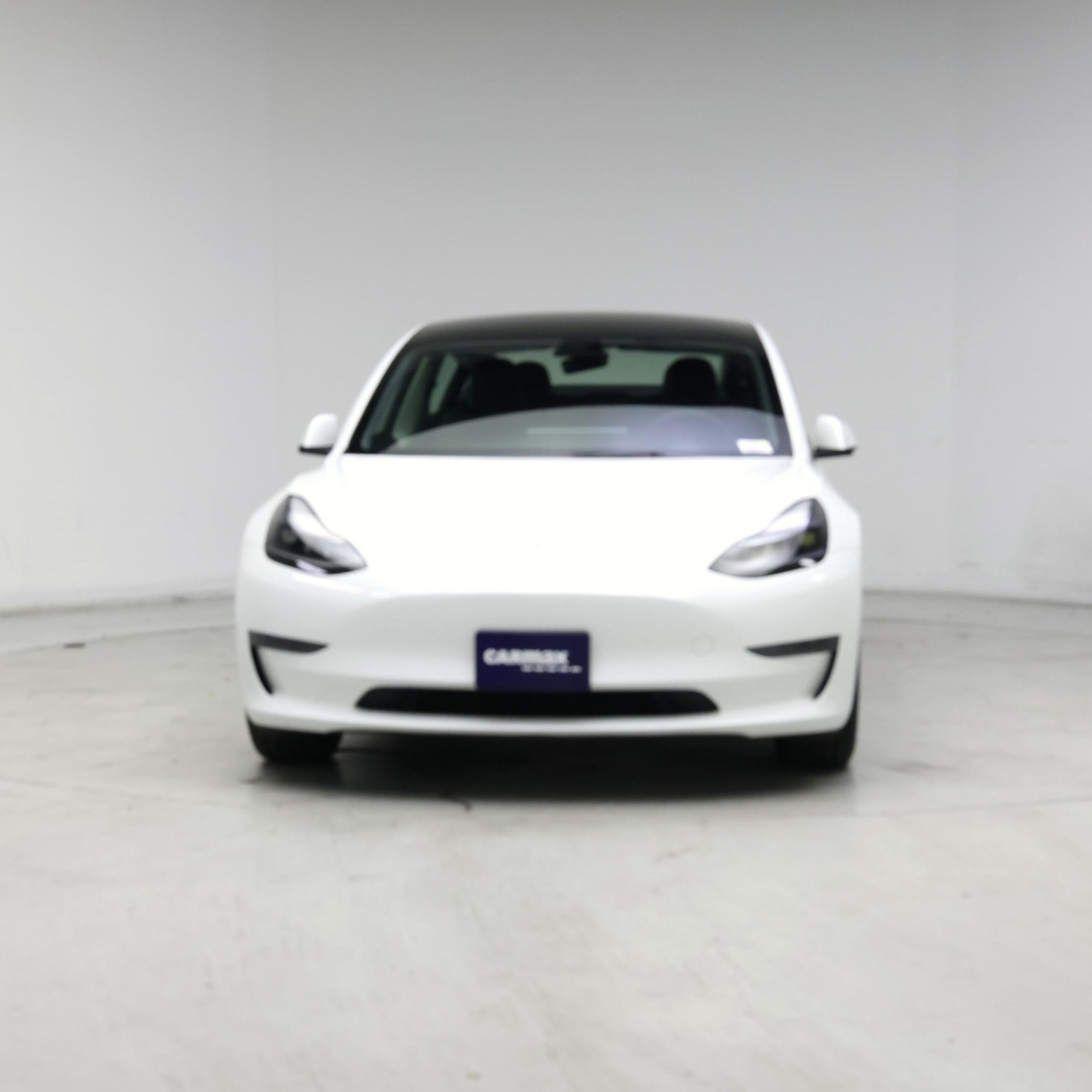 Thumbnail: 2023 Tesla Model 3 - 5