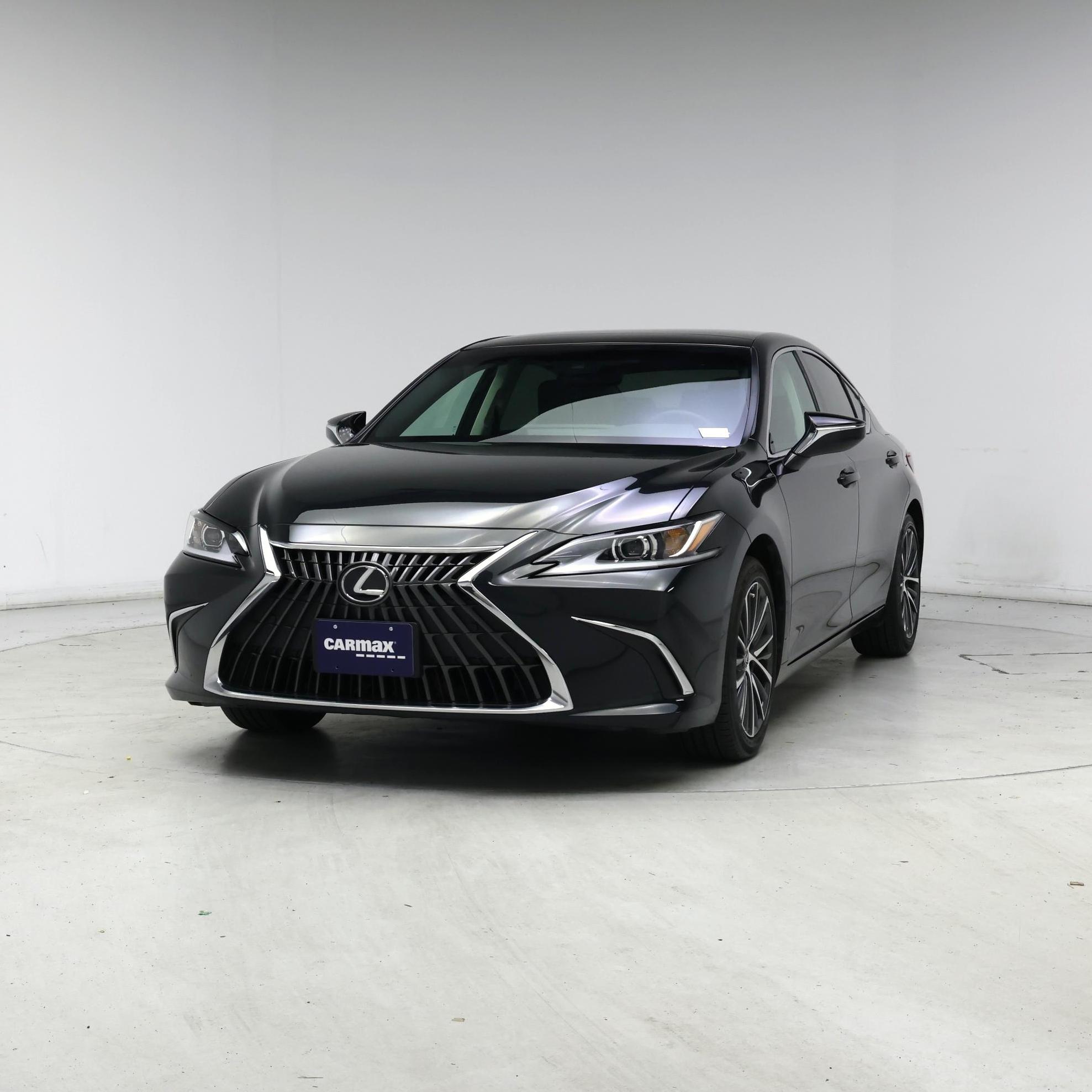 Thumbnail: 2022 Lexus ES - 4