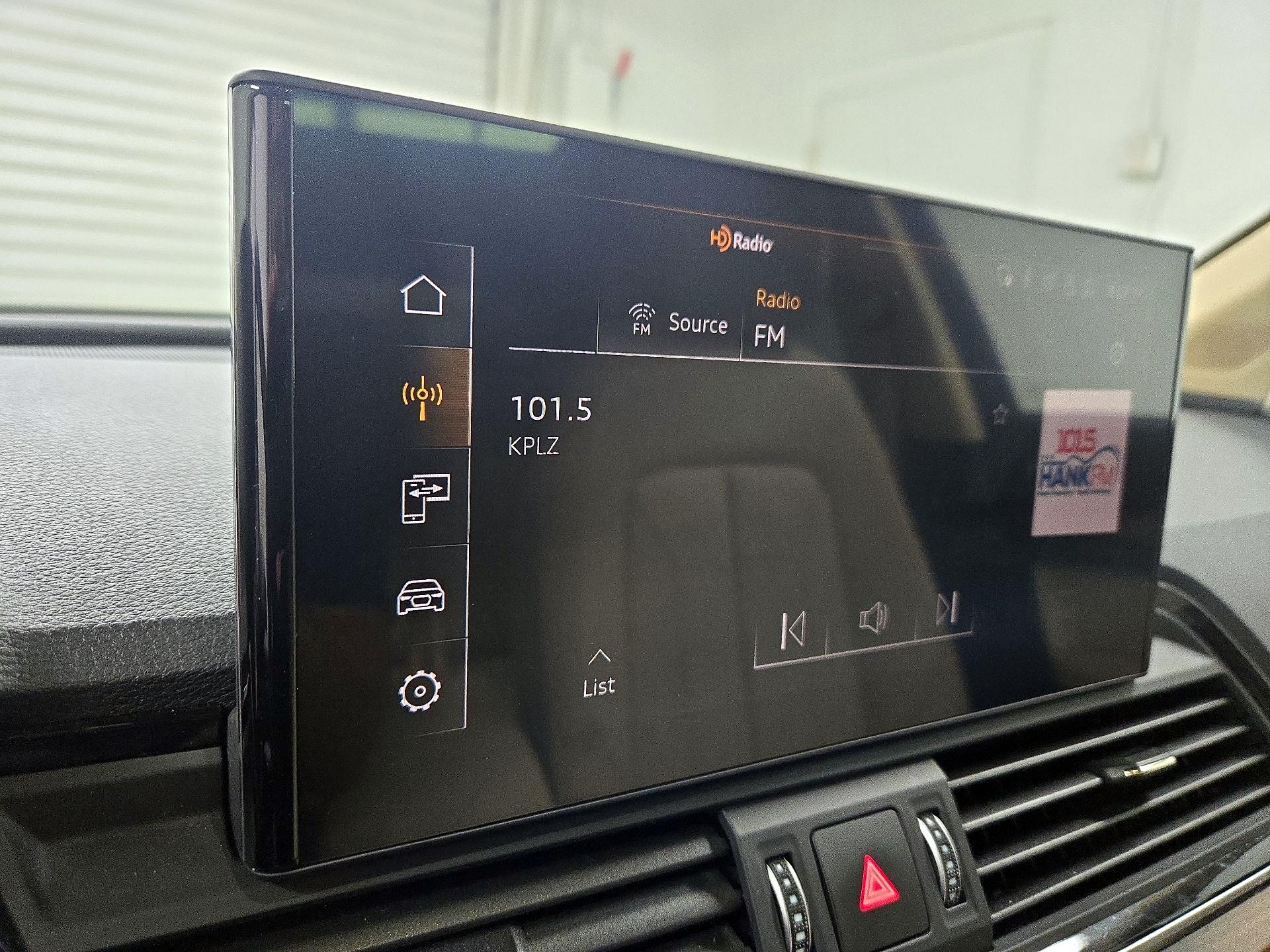 Thumbnail: 2022 Audi Q5 - 15