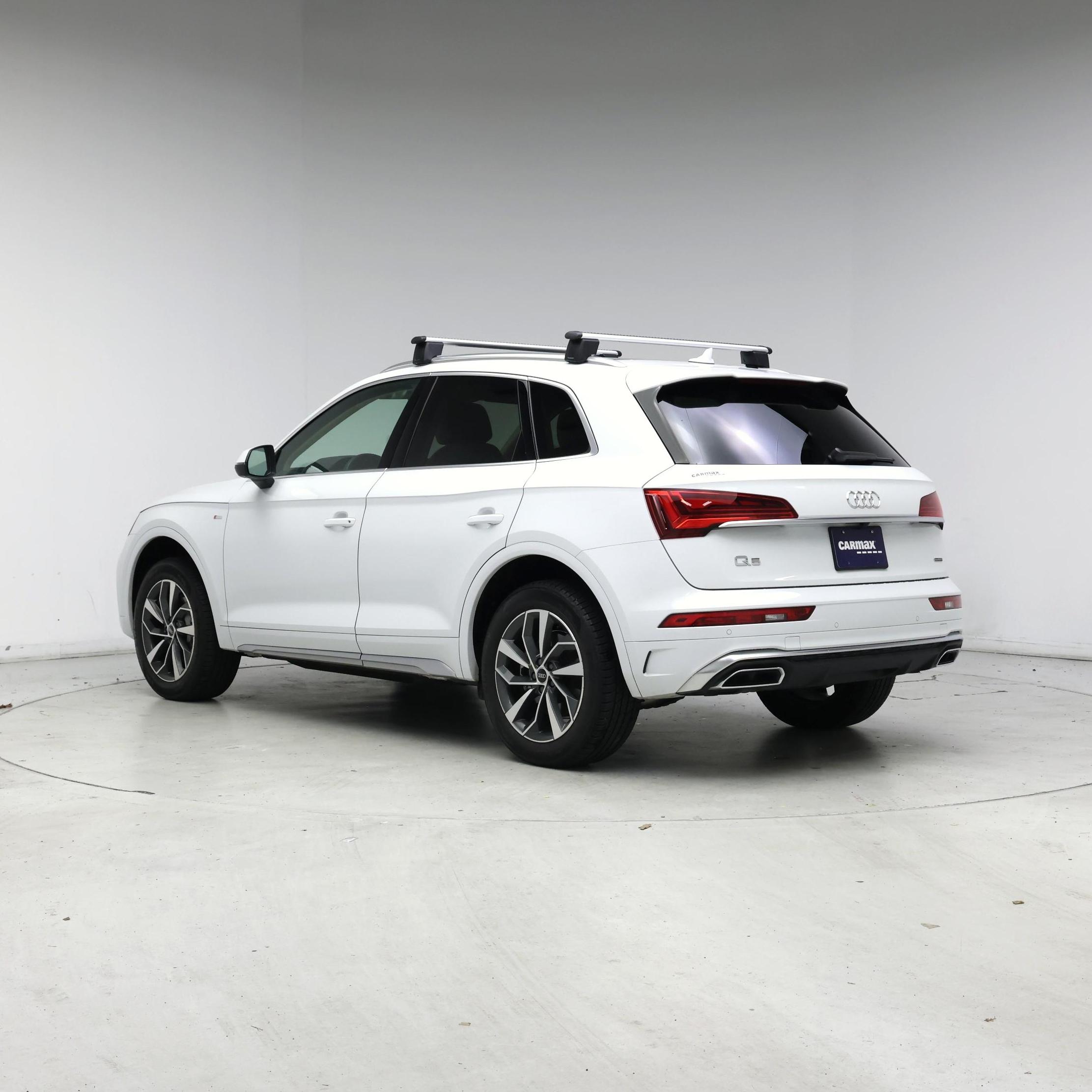 Thumbnail: 2022 Audi Q5 - 2