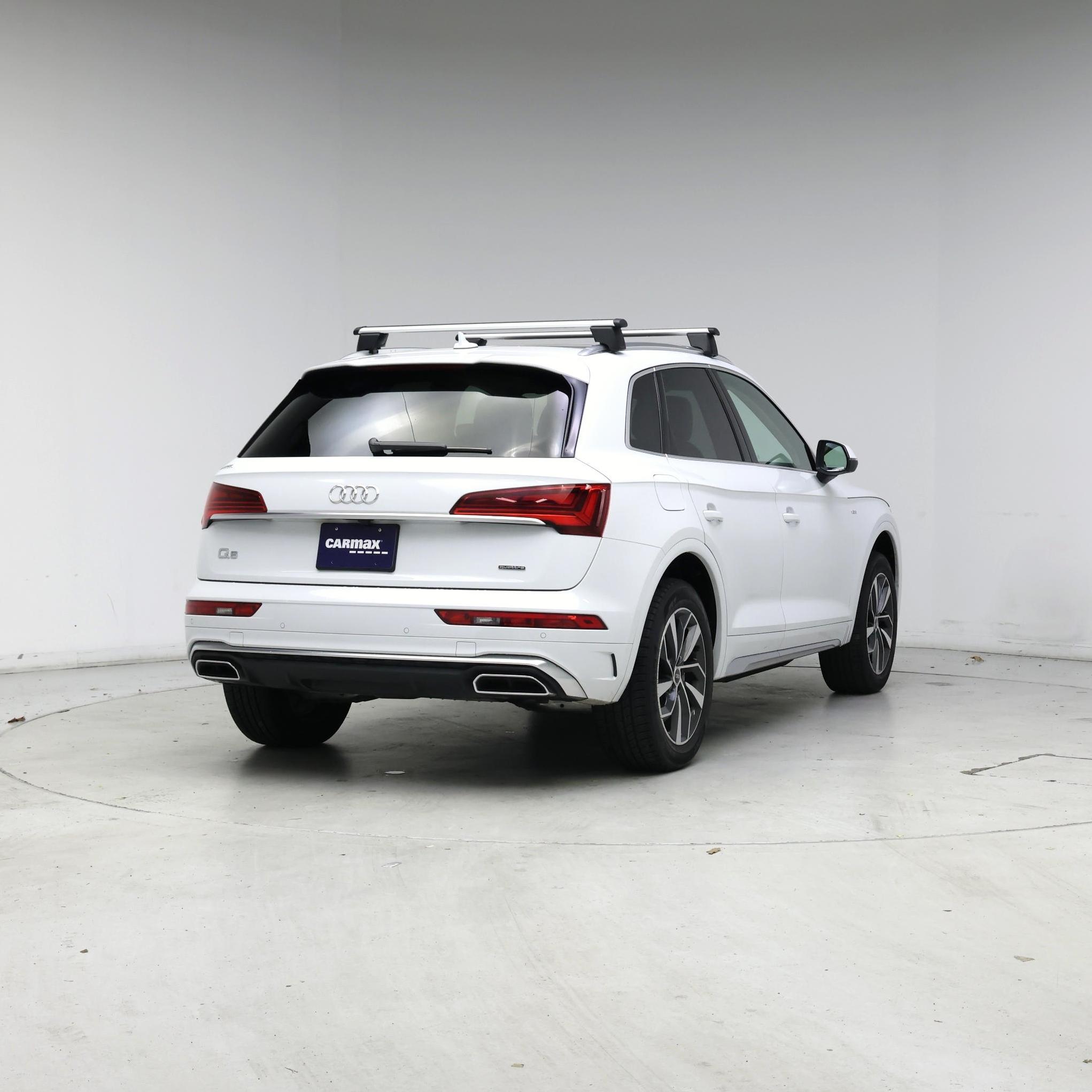 Thumbnail: 2022 Audi Q5 - 8
