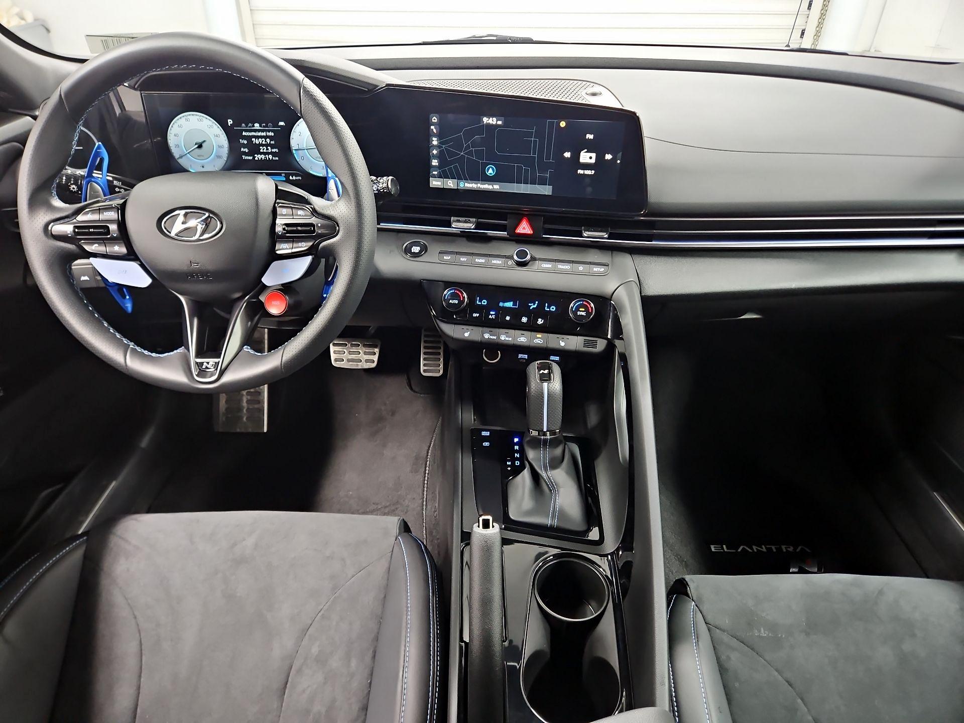 Thumbnail: 2023 Hyundai Elantra - 9