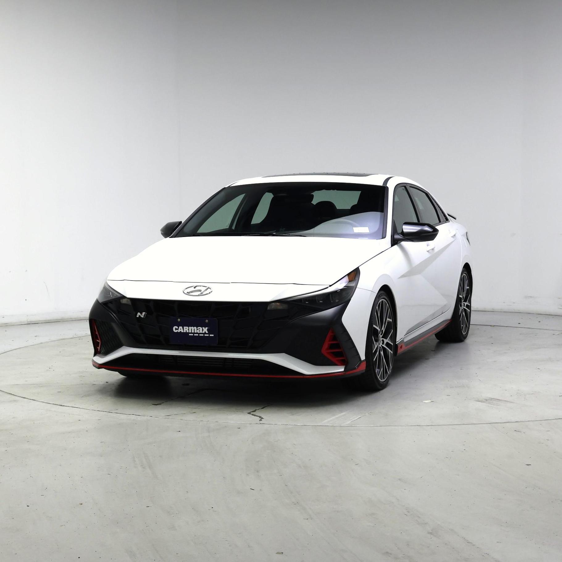 Thumbnail: 2023 Hyundai Elantra - 4