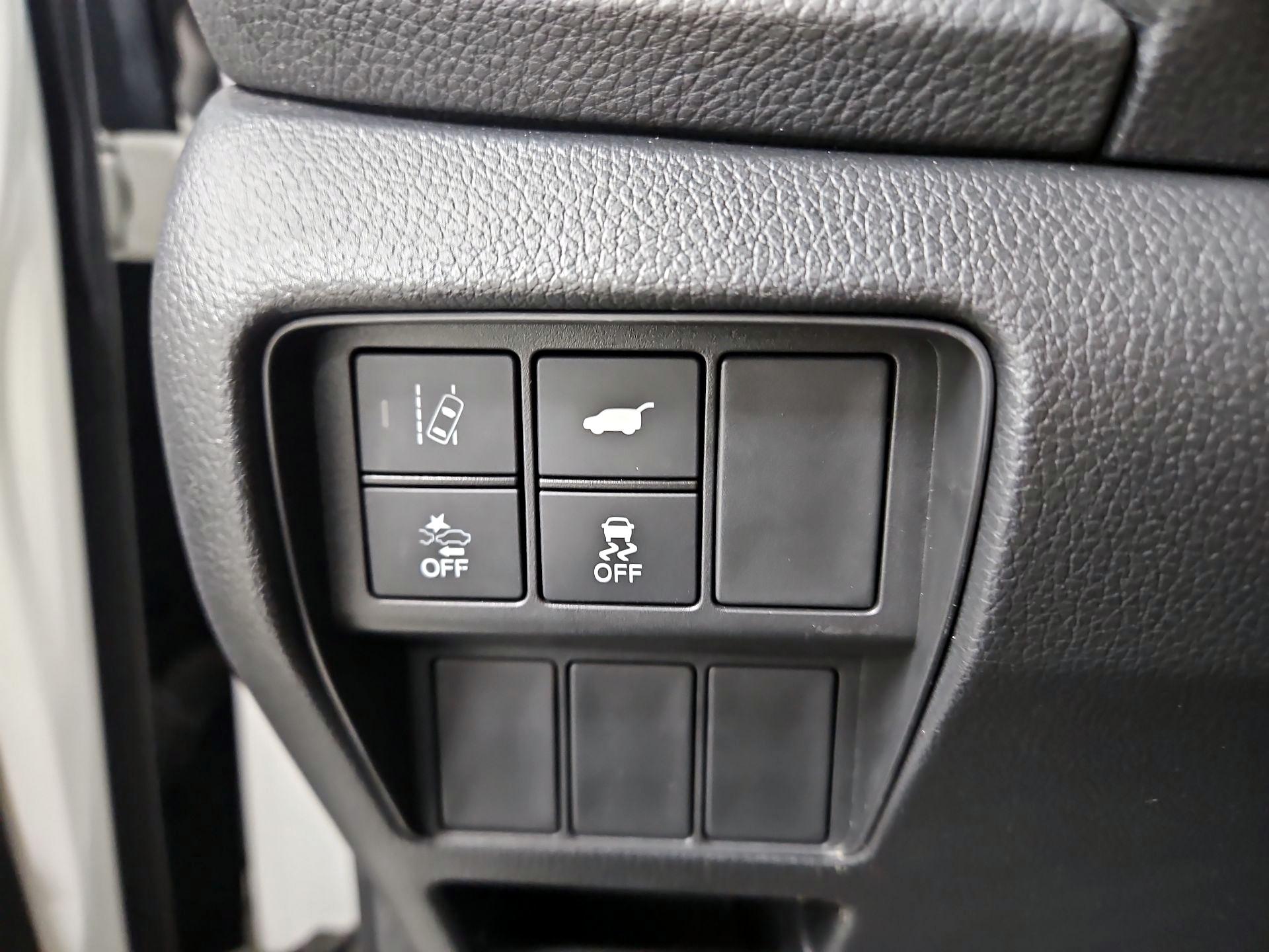 Thumbnail: 2017 Honda CR-V - 13