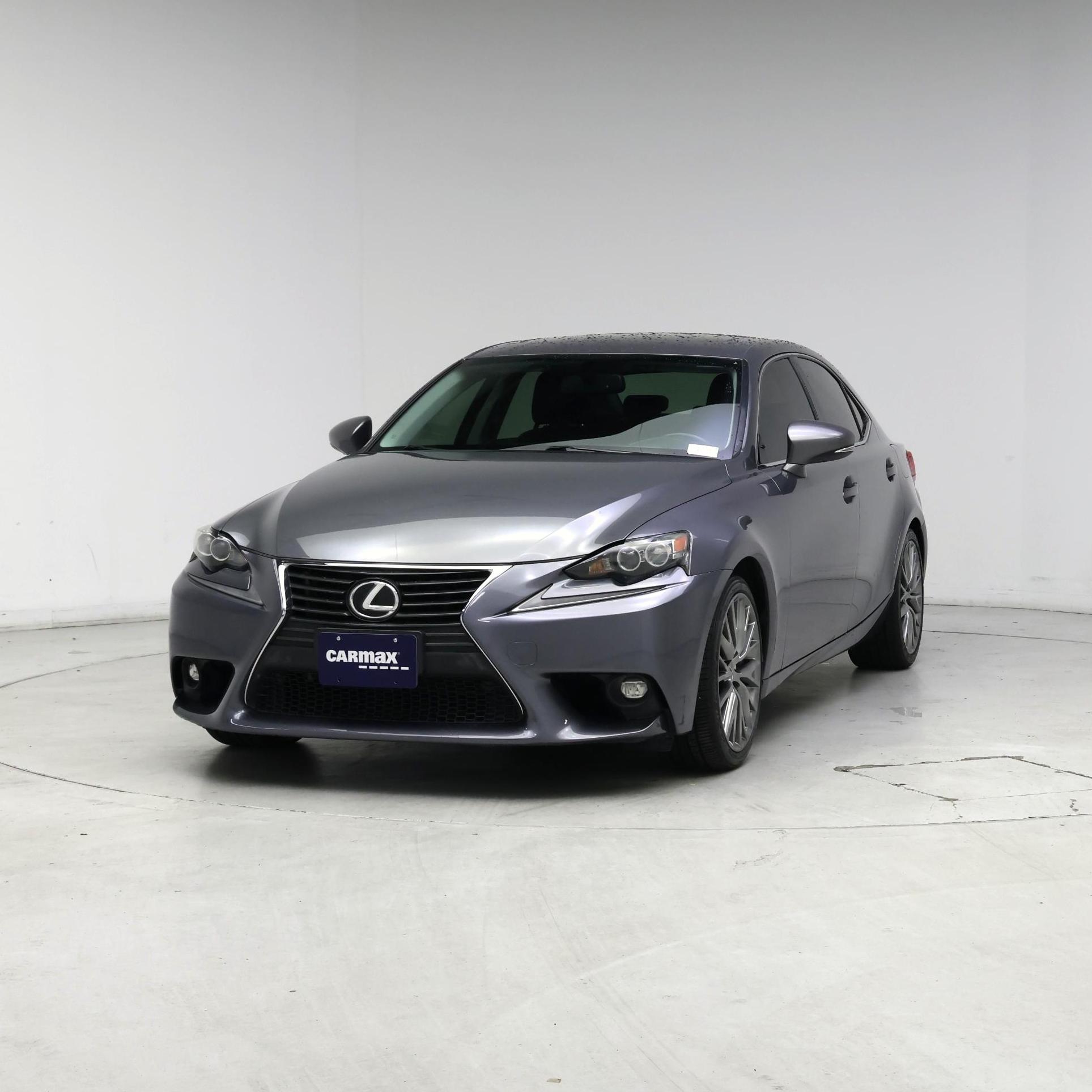 Thumbnail: 2016 Lexus IS - 4
