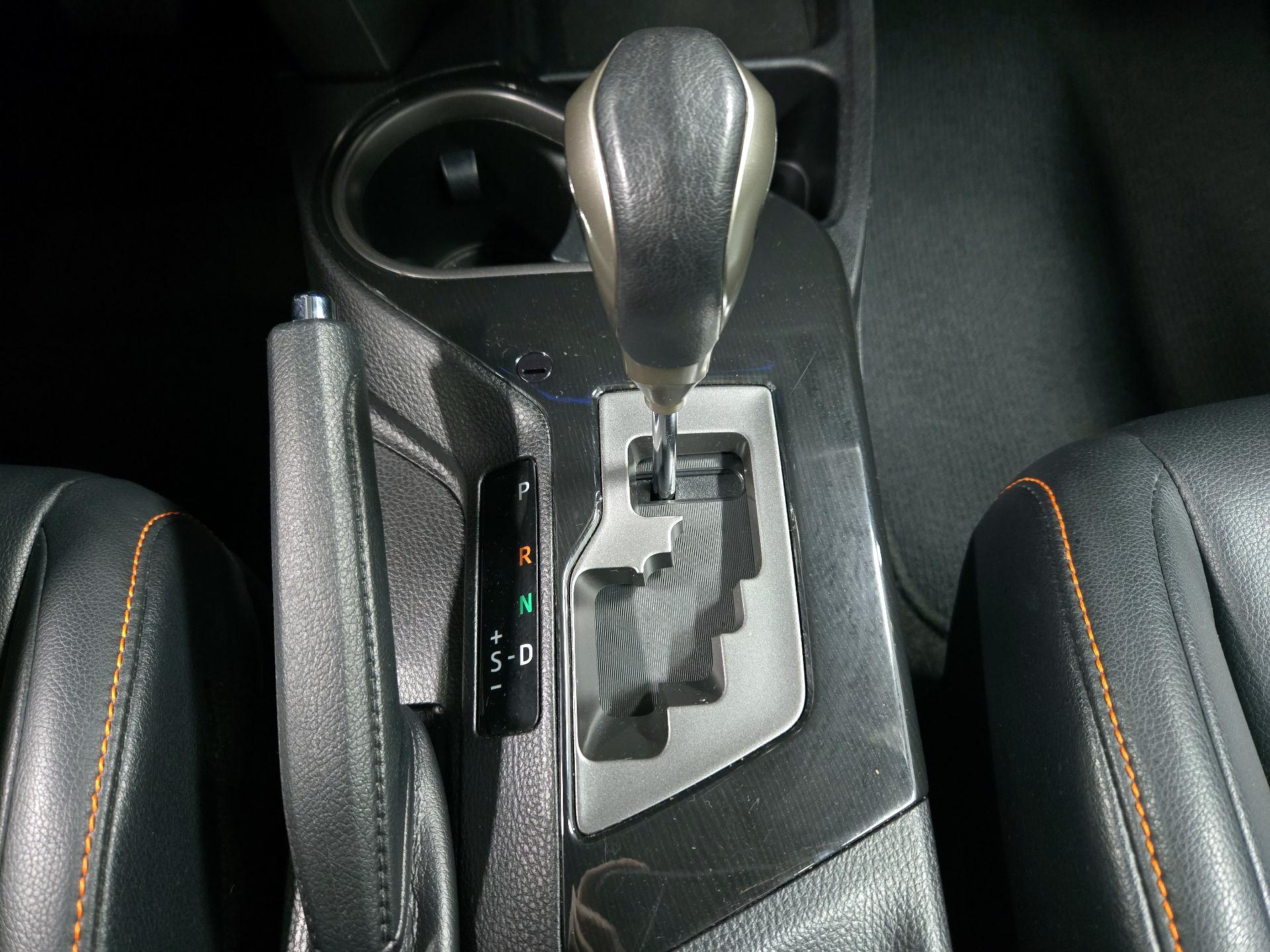 Thumbnail: 2016 Toyota RAV4 - 17