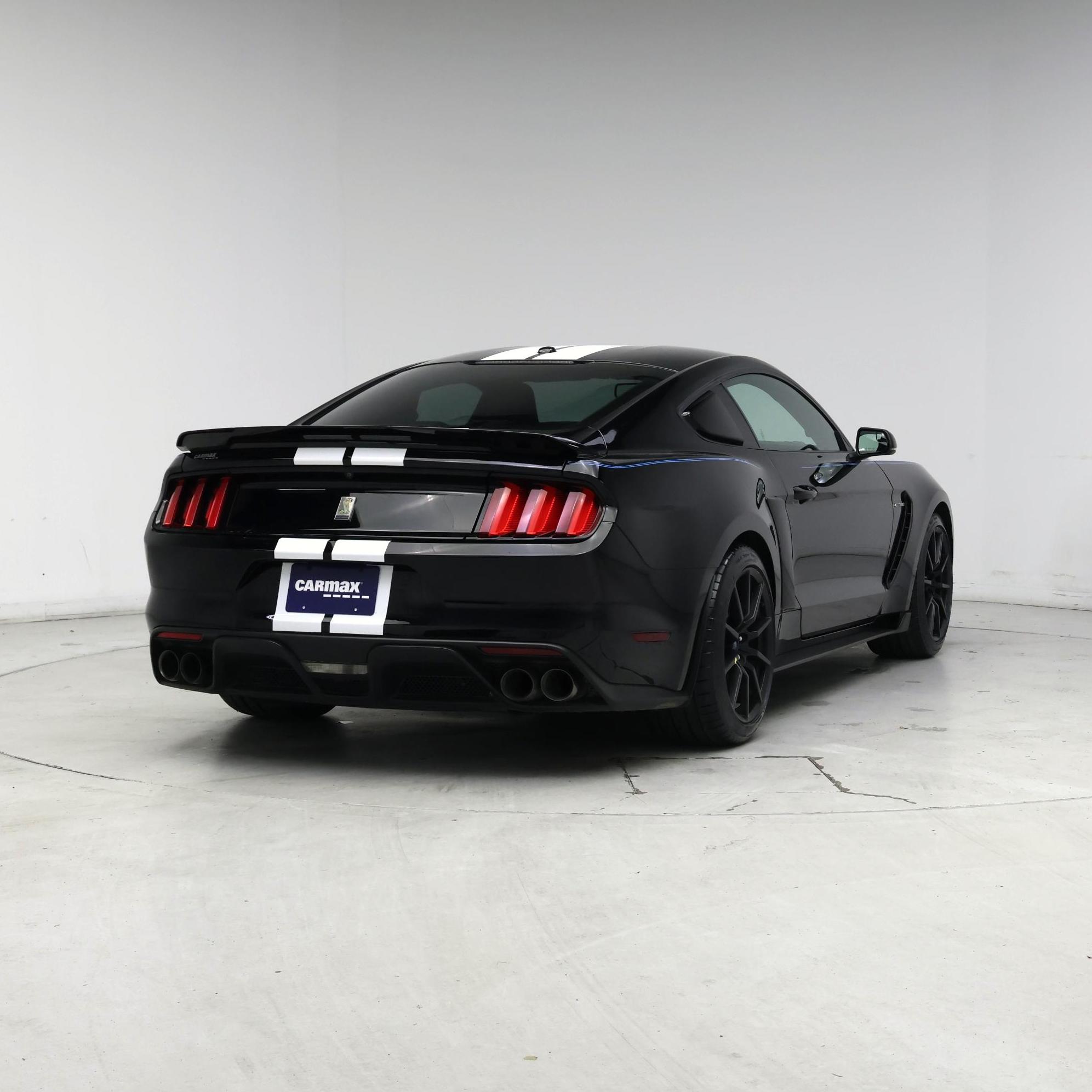 Thumbnail: 2018 Ford Mustang - 8