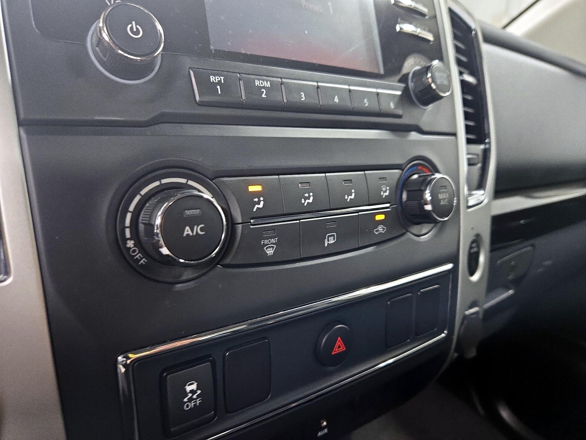 Thumbnail: 2017 Nissan Titan - 15