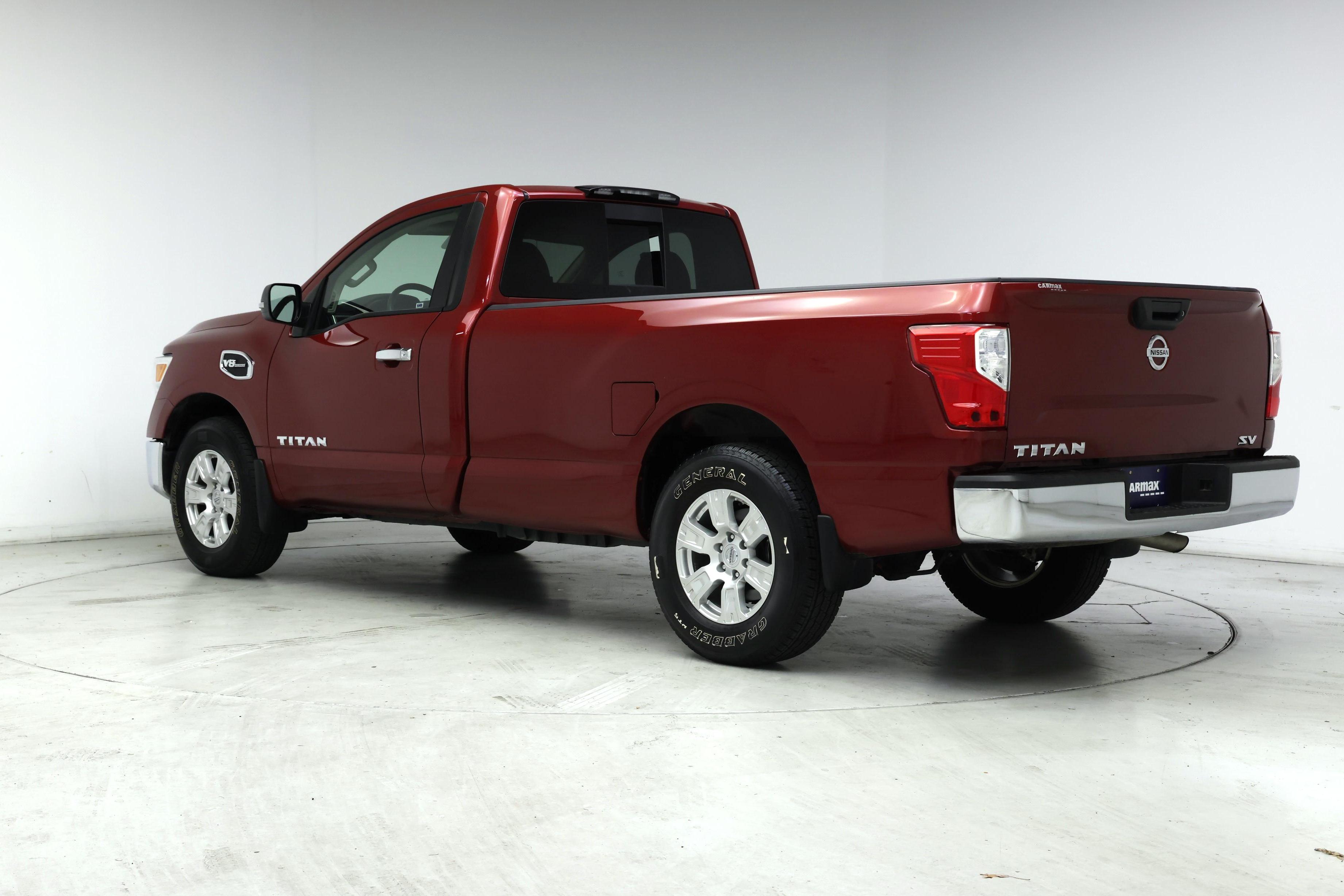 Thumbnail: 2017 Nissan Titan - 2