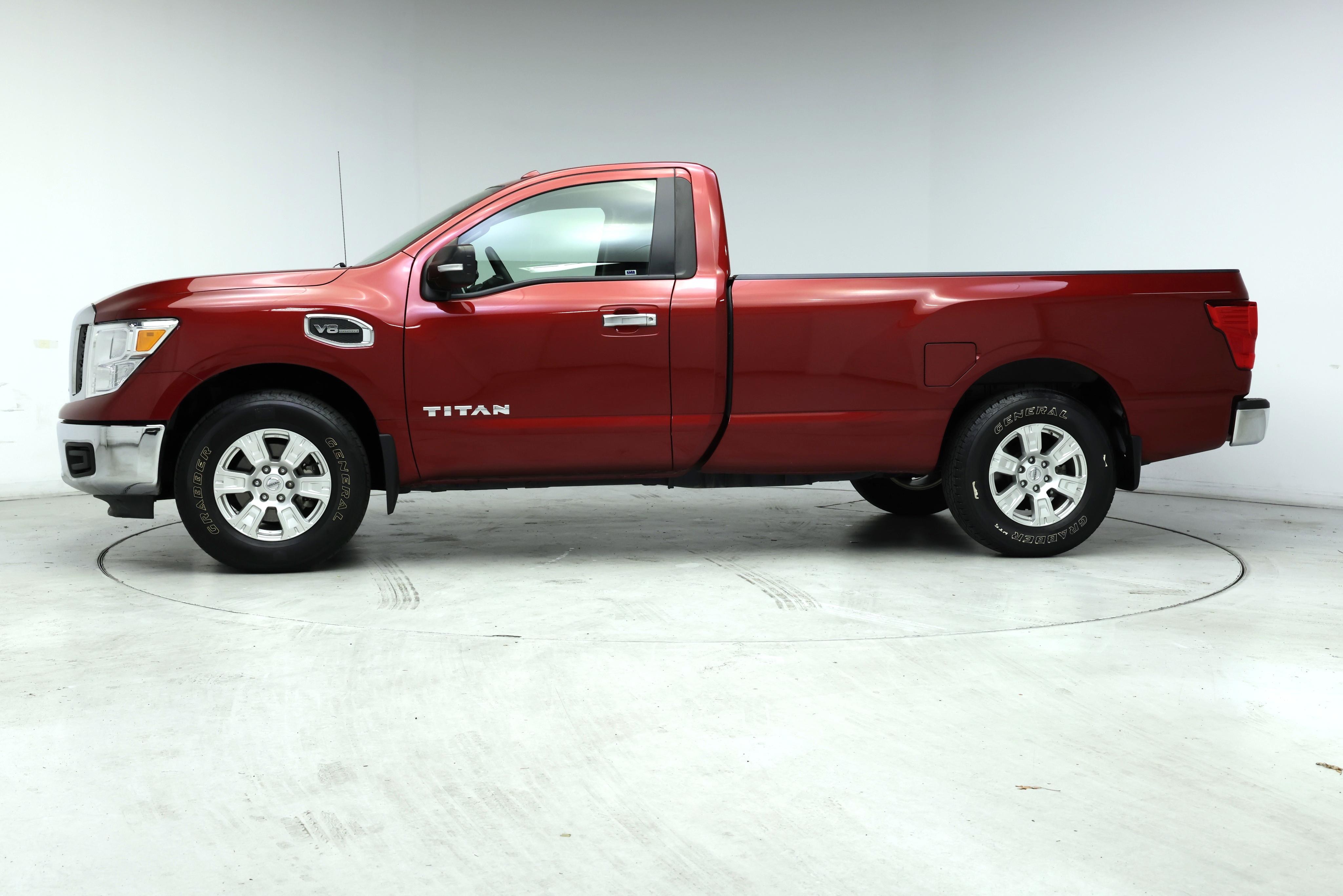 Thumbnail: 2017 Nissan Titan - 3