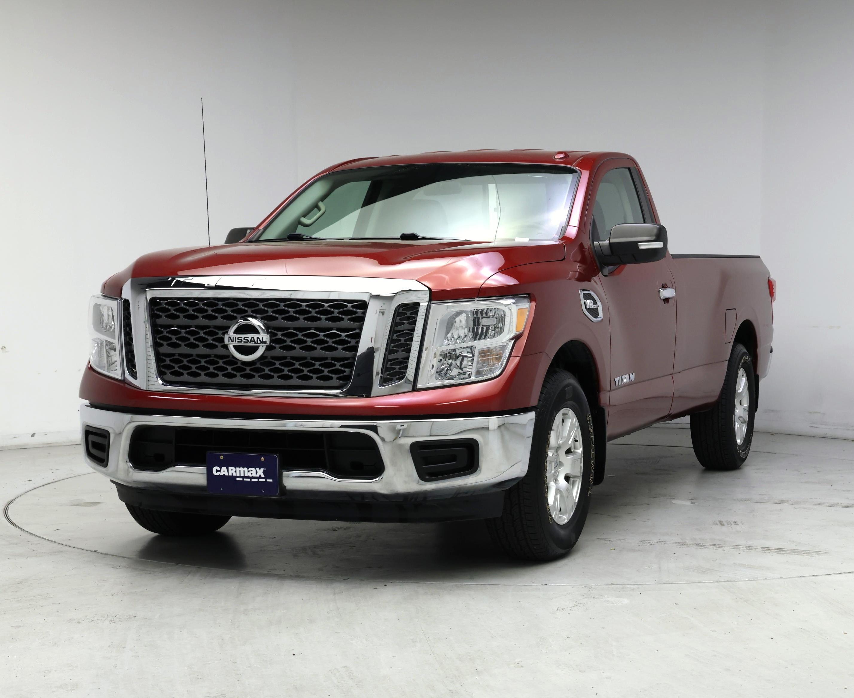 Thumbnail: 2017 Nissan Titan - 4