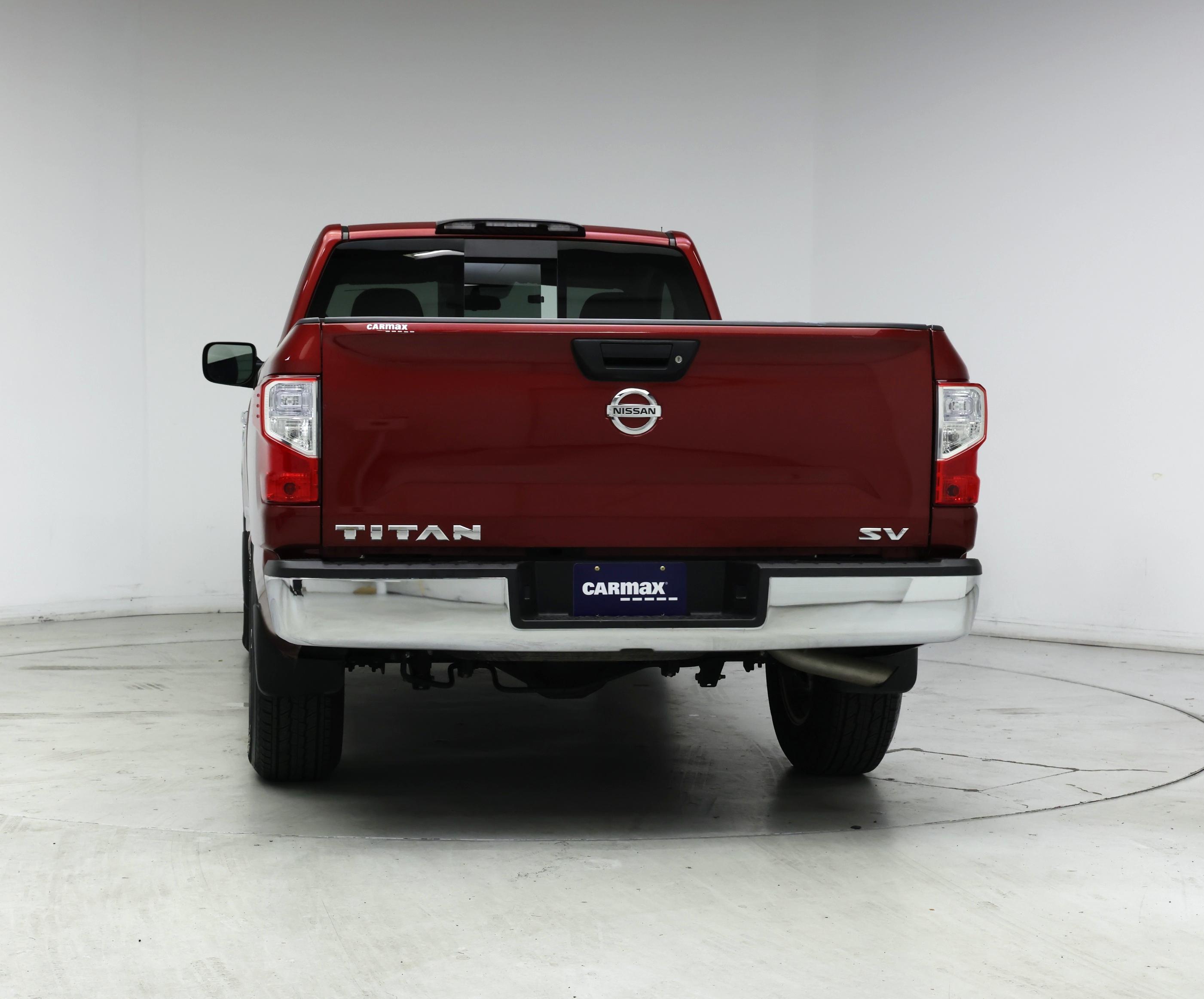 Thumbnail: 2017 Nissan Titan - 6