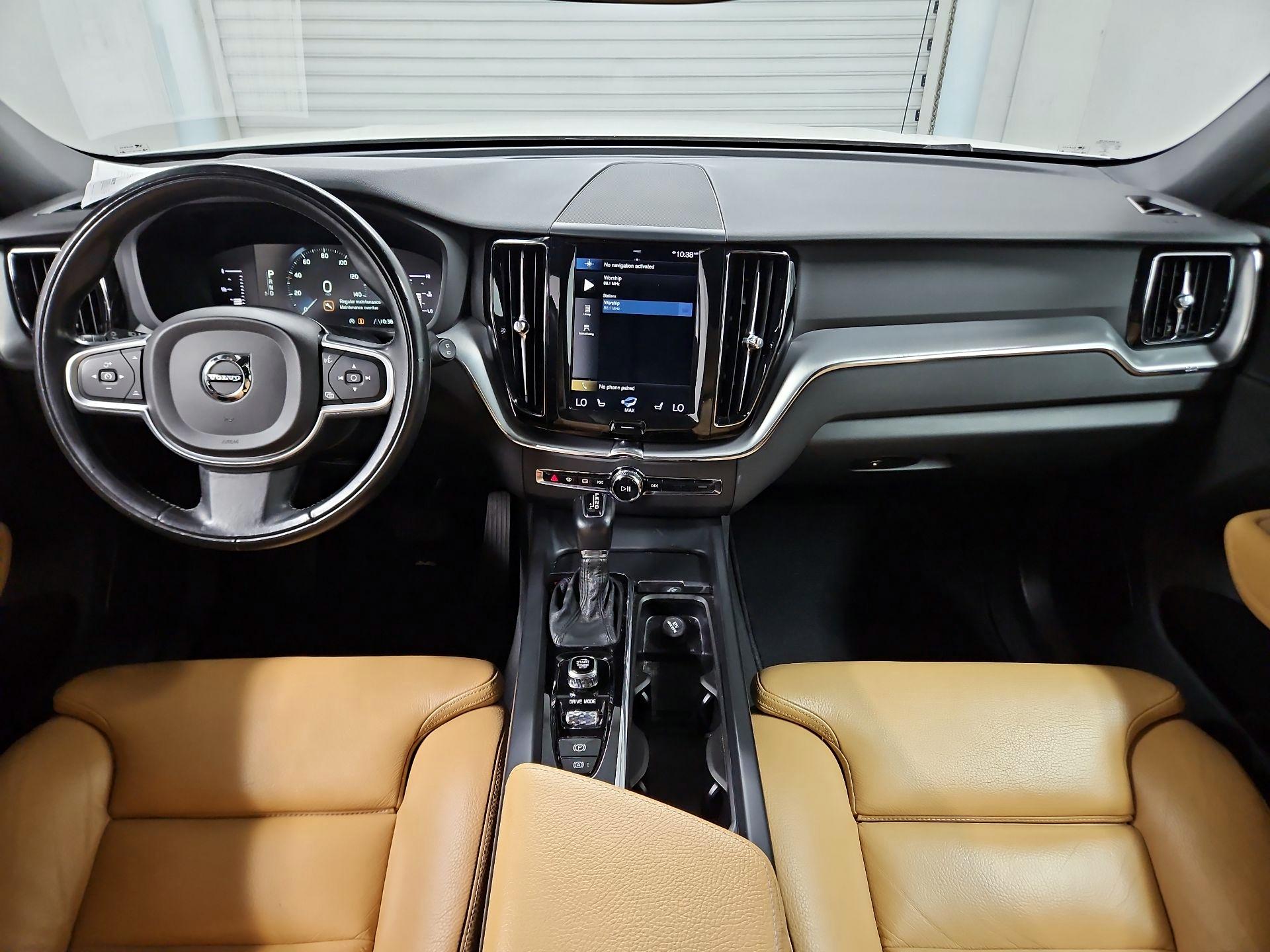 Thumbnail: 2019 Volvo XC60 - 9