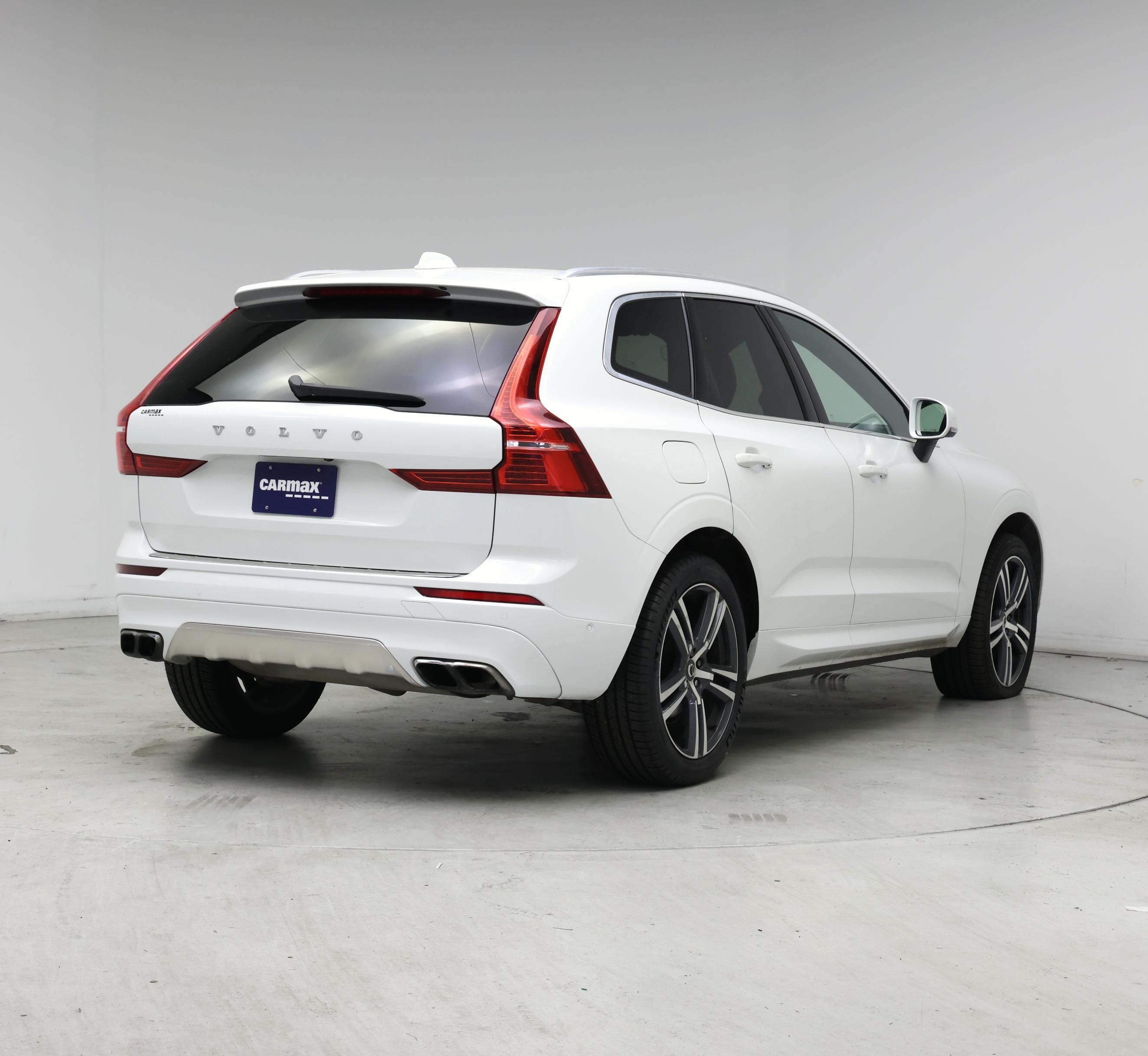 Thumbnail: 2019 Volvo XC60 - 8