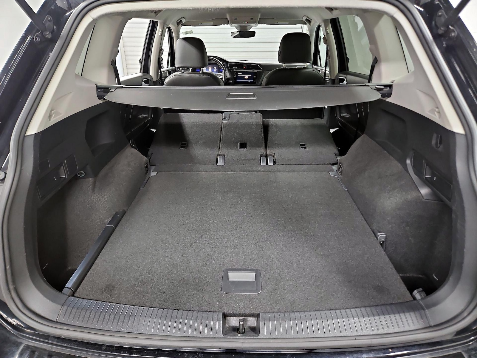 2023 Volkswagen Tiguan SE - Photo 22