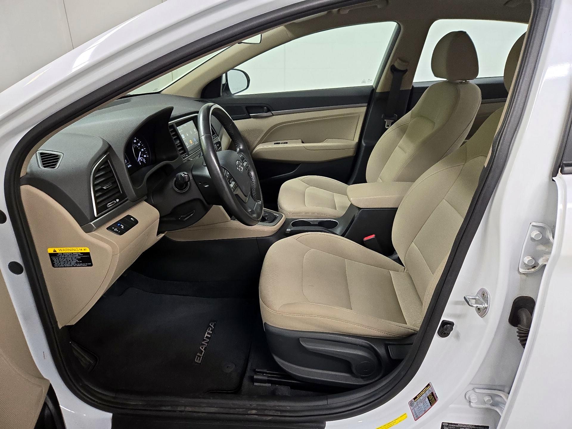 Thumbnail: 2018 Hyundai Elantra - 11