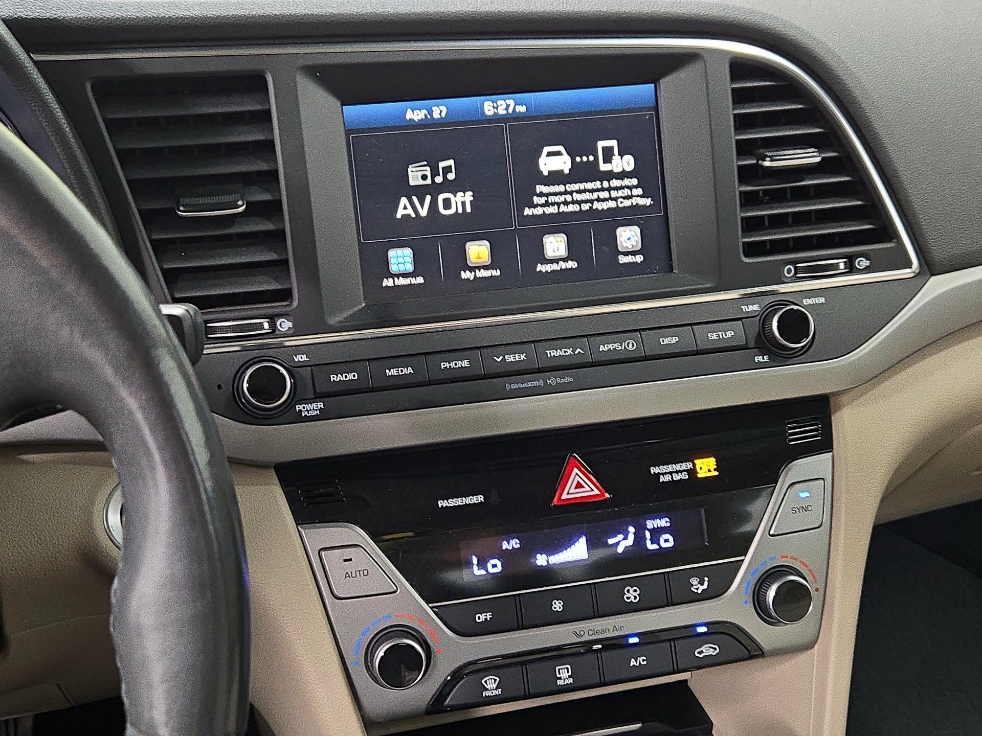 Thumbnail: 2018 Hyundai Elantra - 16
