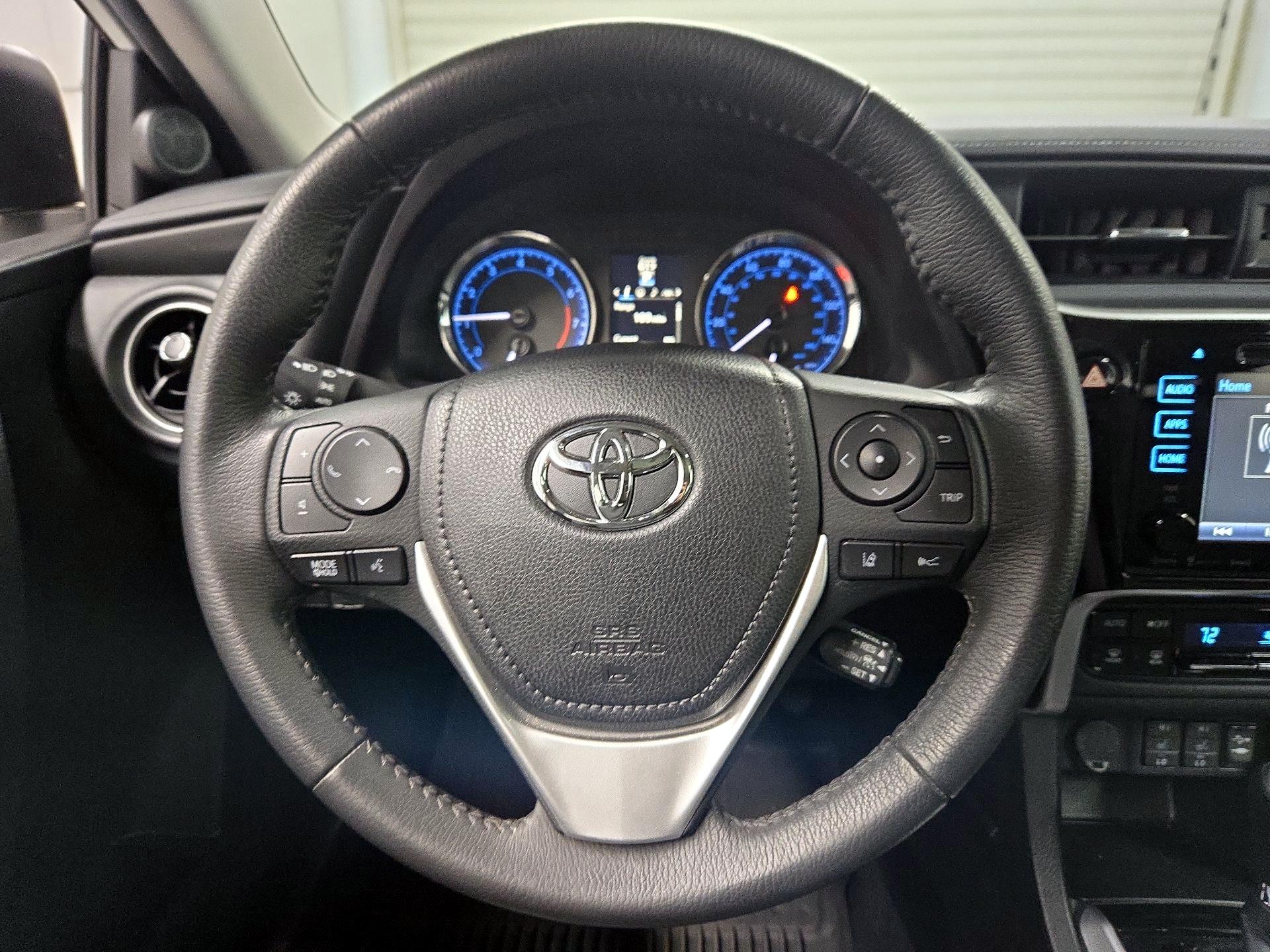 Thumbnail: 2018 Toyota Corolla - 10