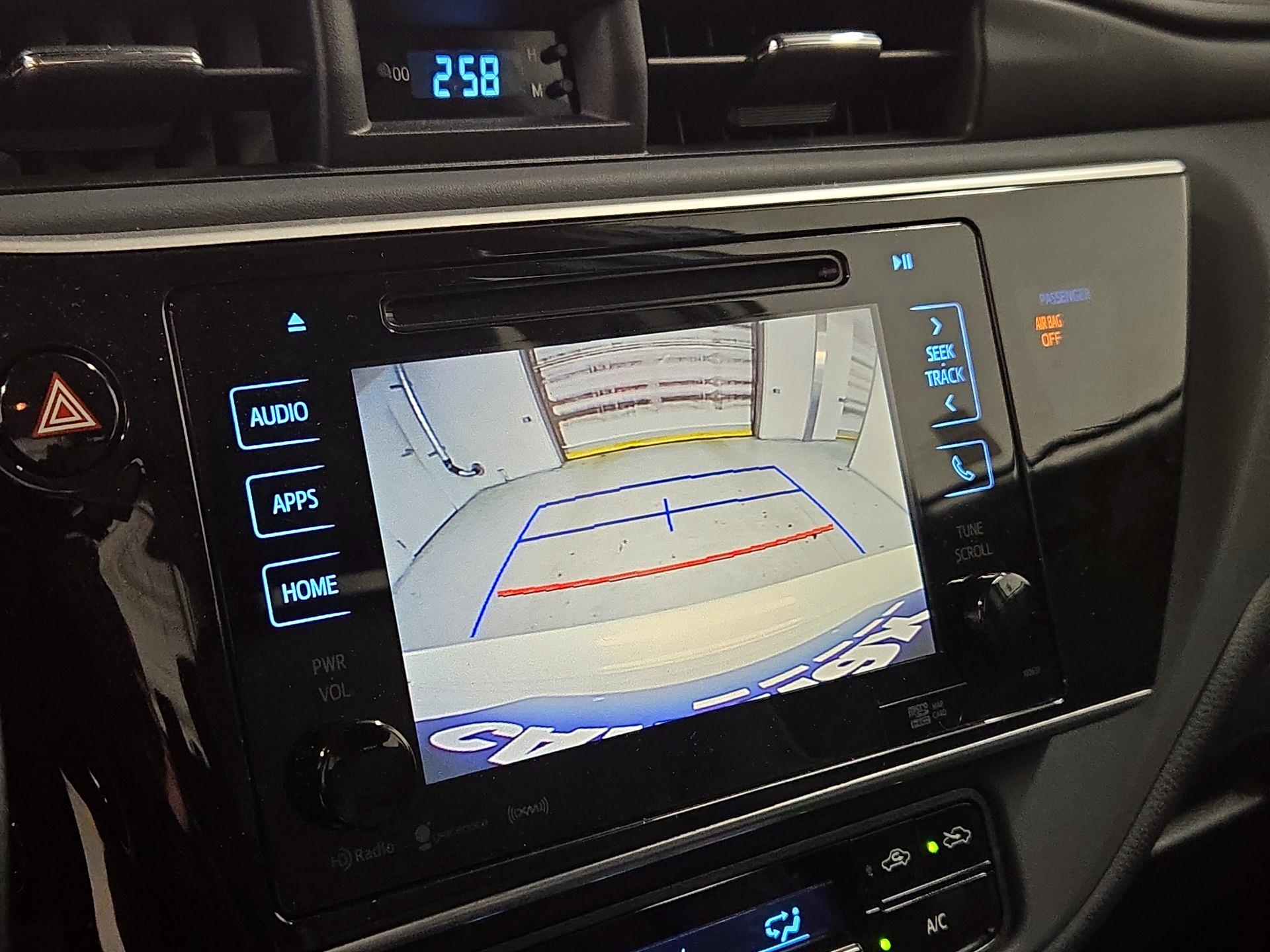 Thumbnail: 2018 Toyota Corolla - 15