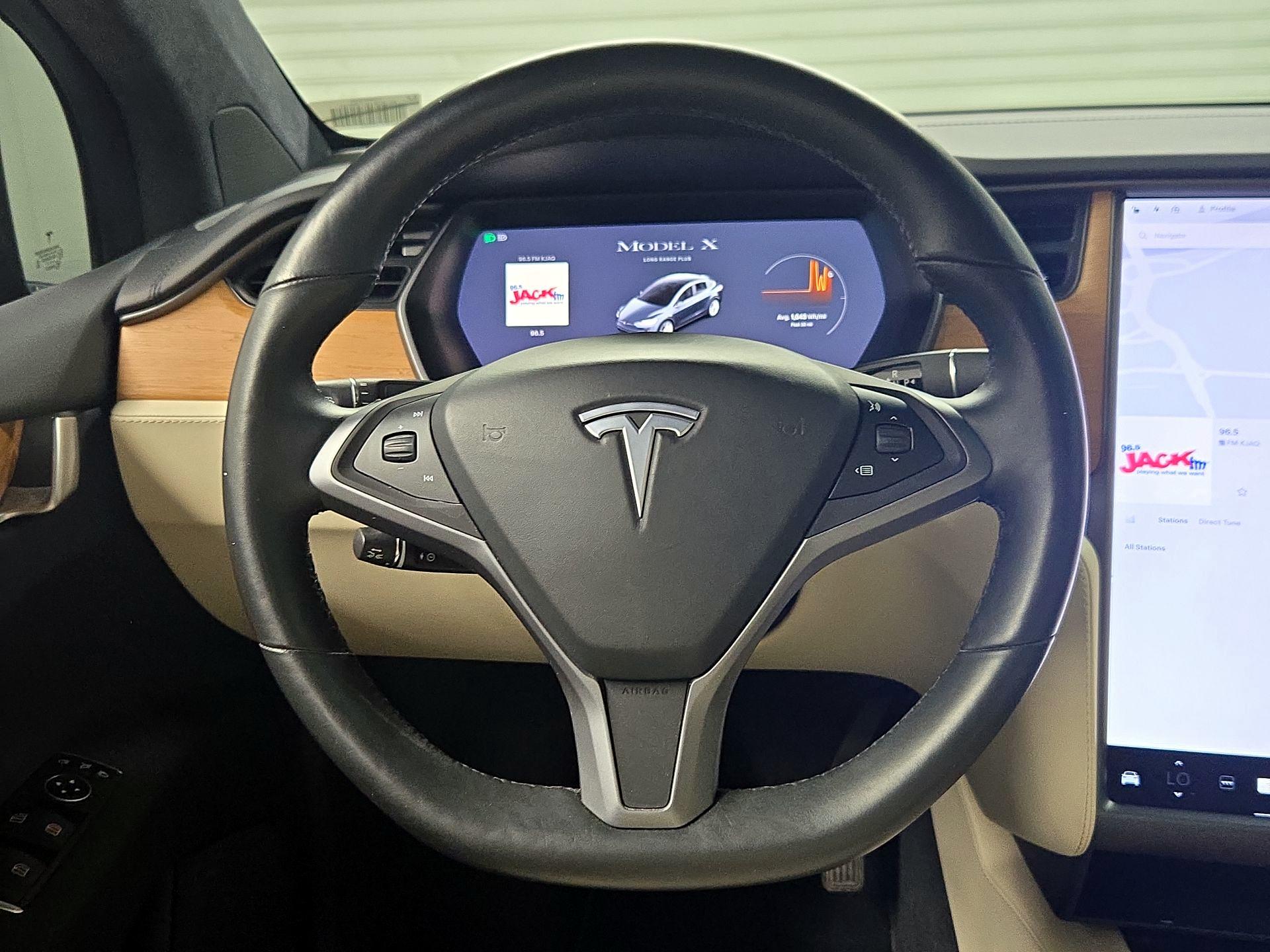 Thumbnail: 2020 Tesla Model X - 10