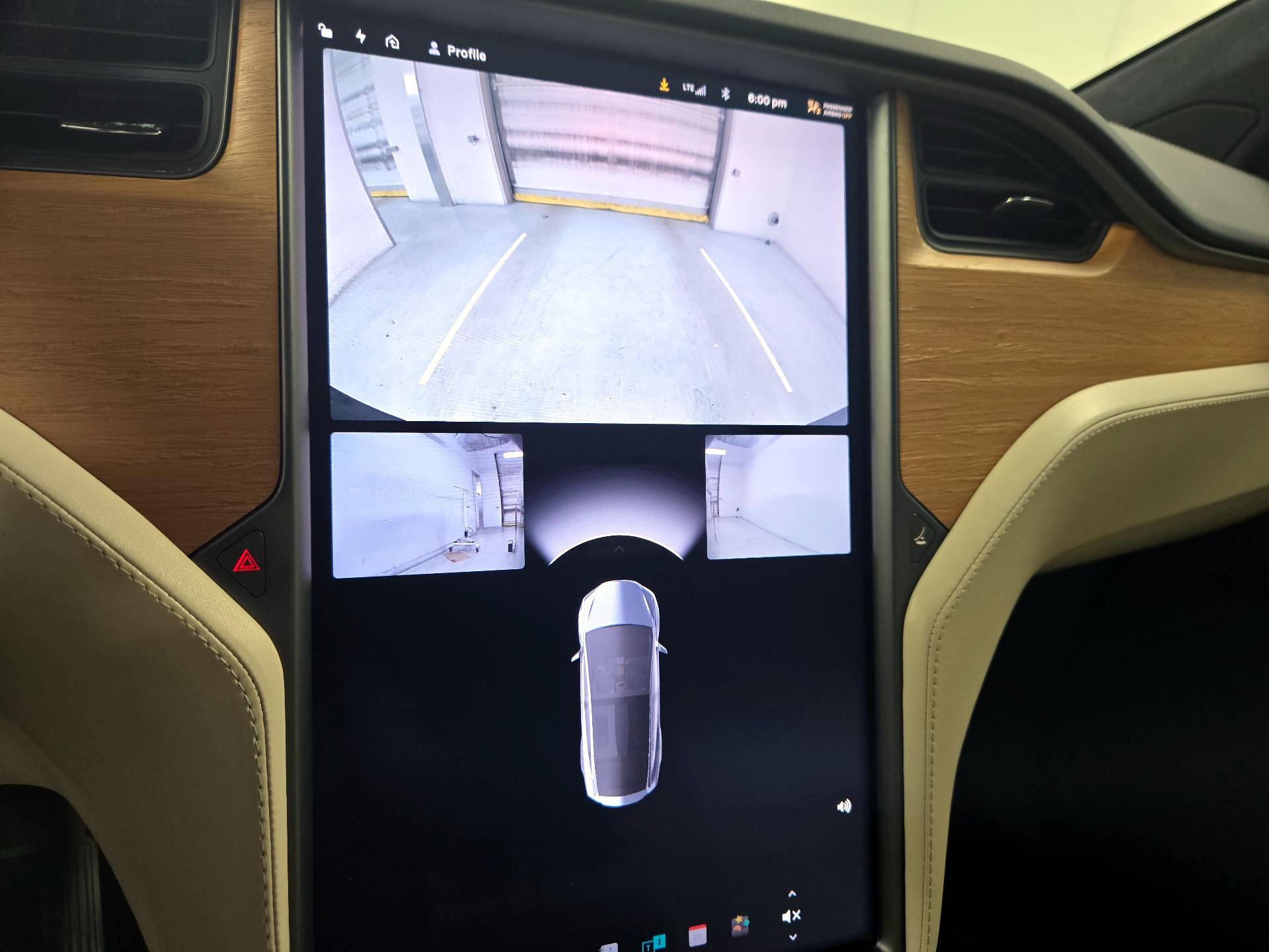 Thumbnail: 2020 Tesla Model X - 14
