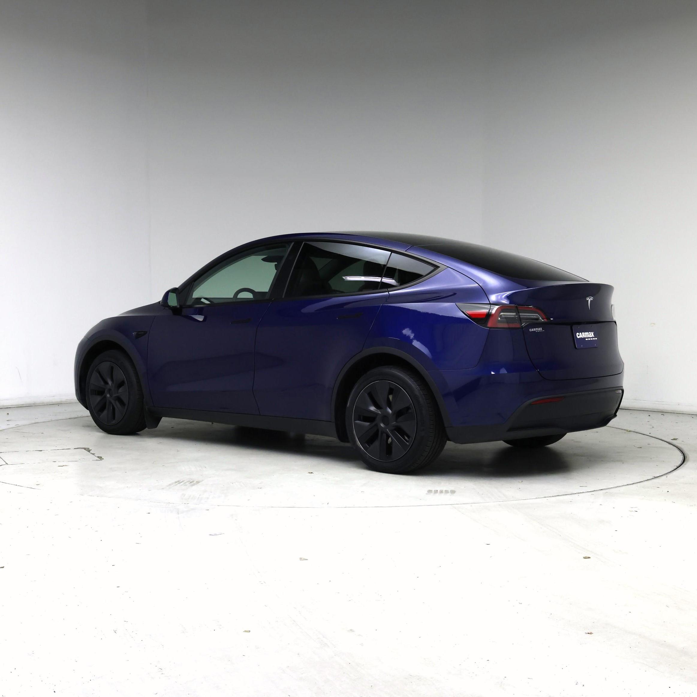 Thumbnail: 2025 Tesla Model Y - 2