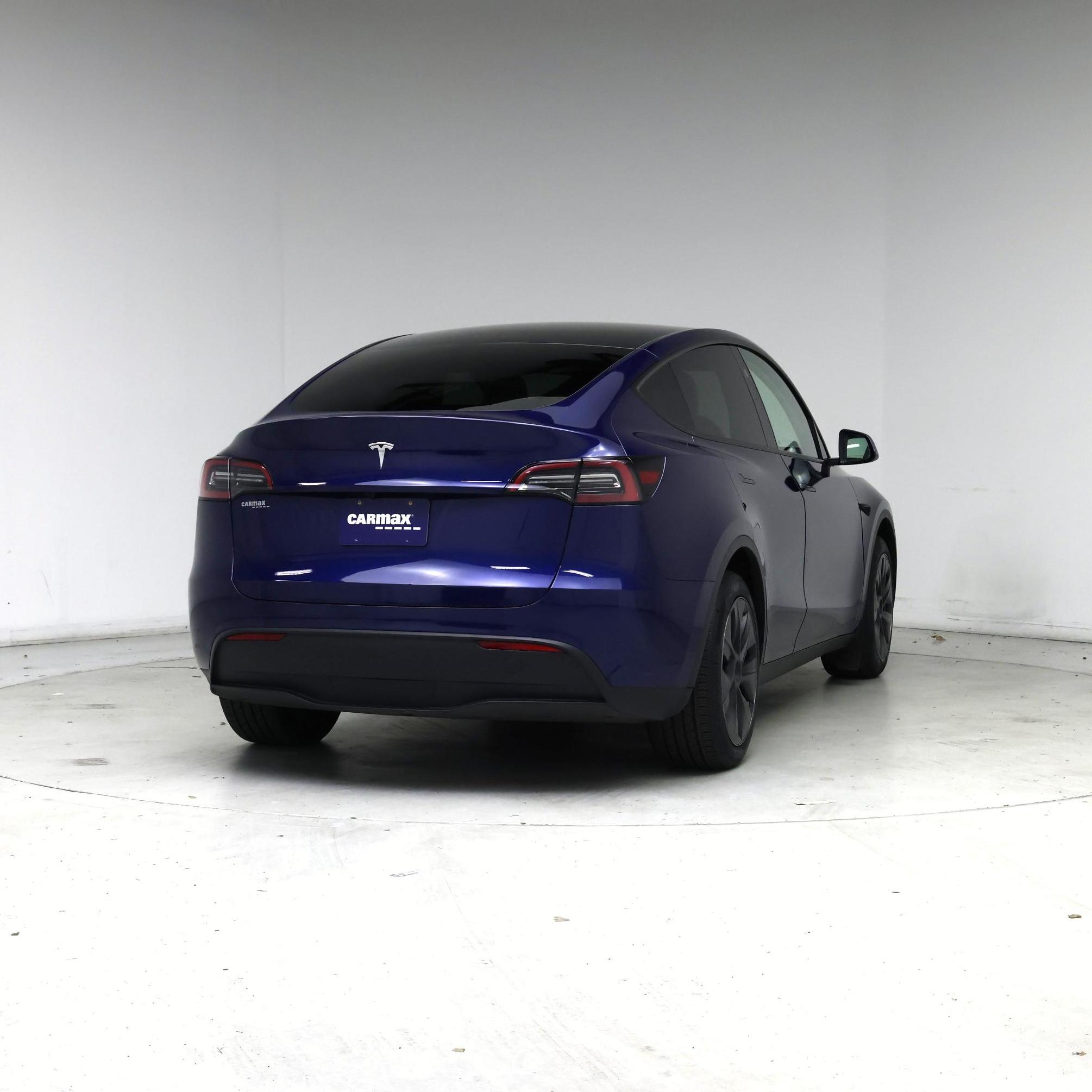 Thumbnail: 2025 Tesla Model Y - 8