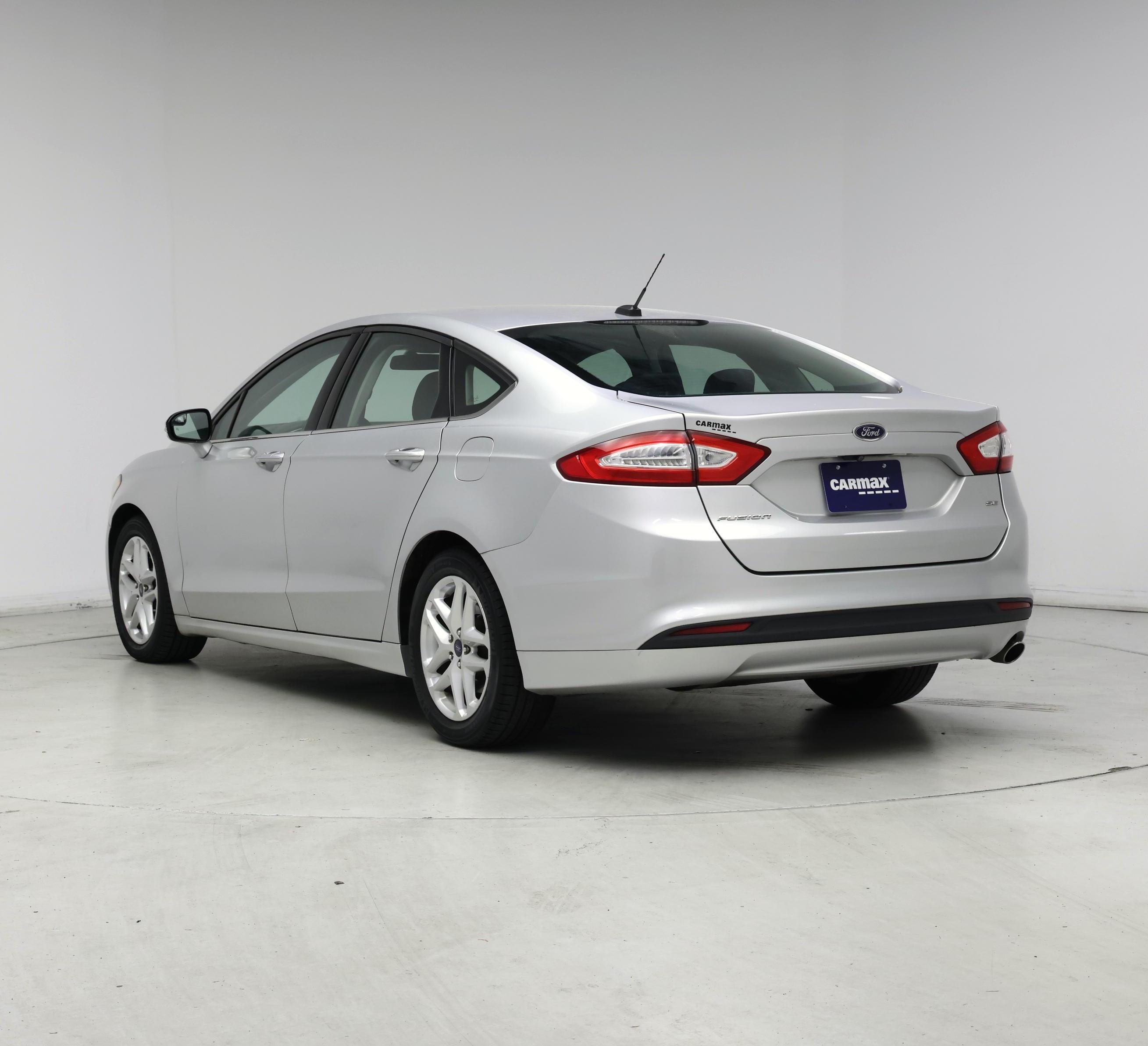 Thumbnail: 2016 Ford Fusion - 2