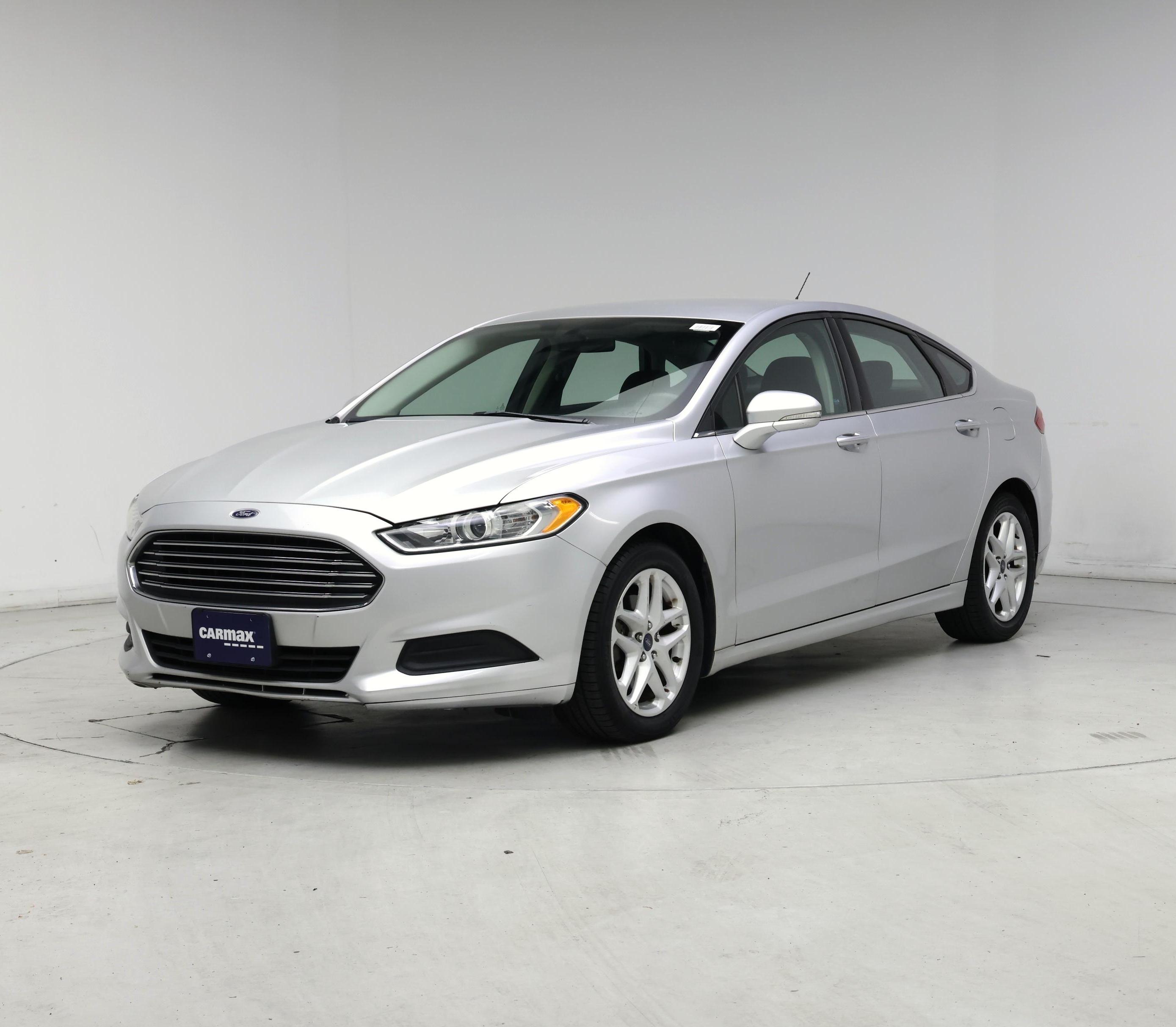 Thumbnail: 2016 Ford Fusion - 4