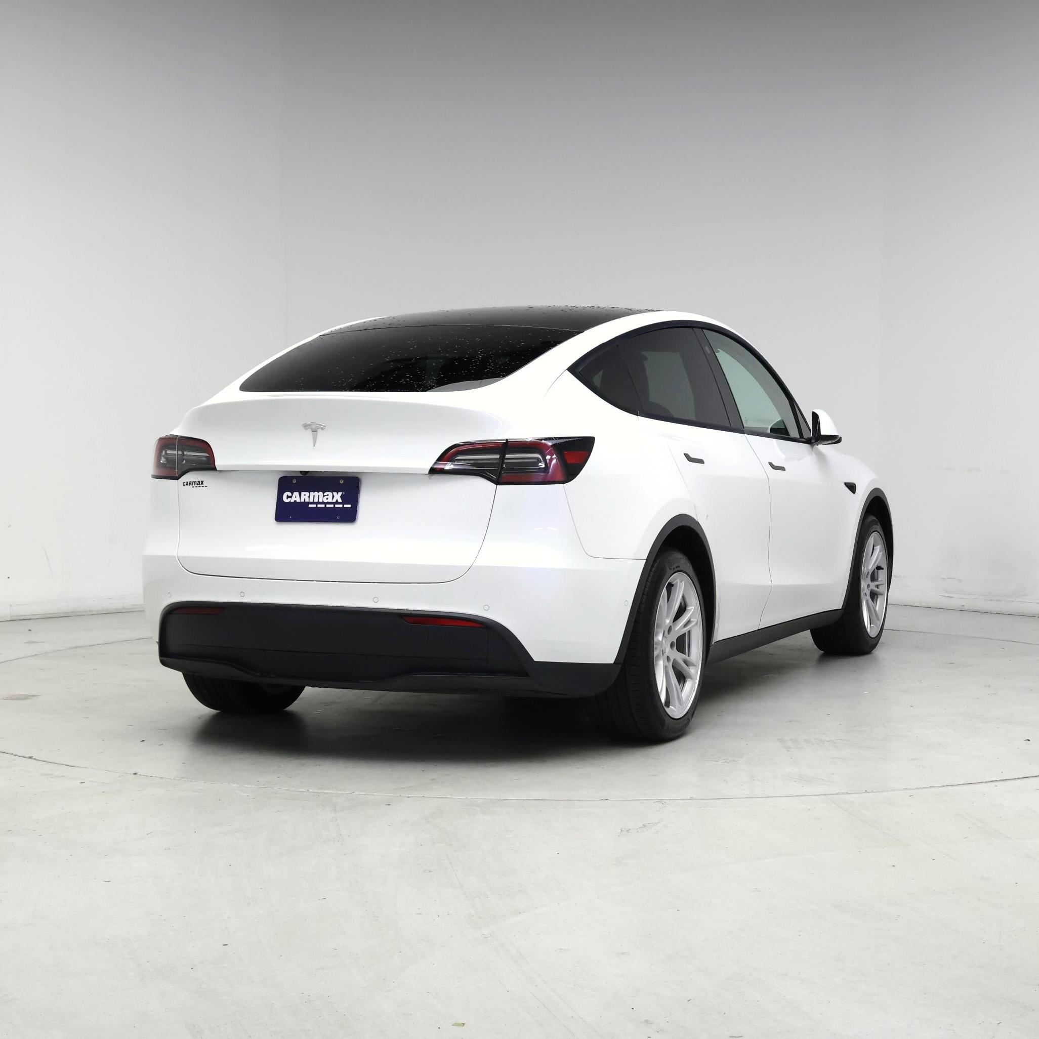 Thumbnail: 2021 Tesla Model Y - 8