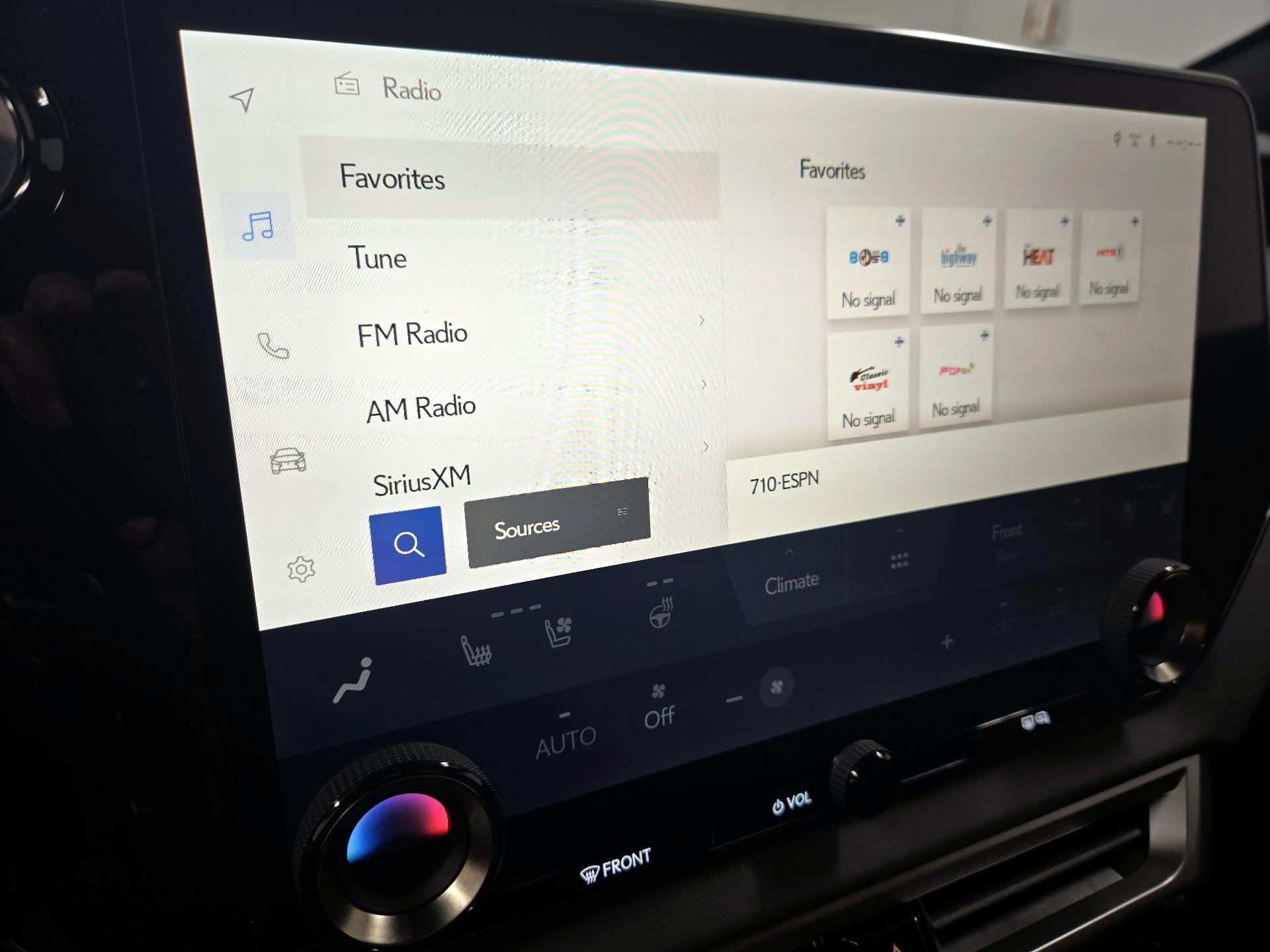 Thumbnail: 2023 Lexus RX - 15