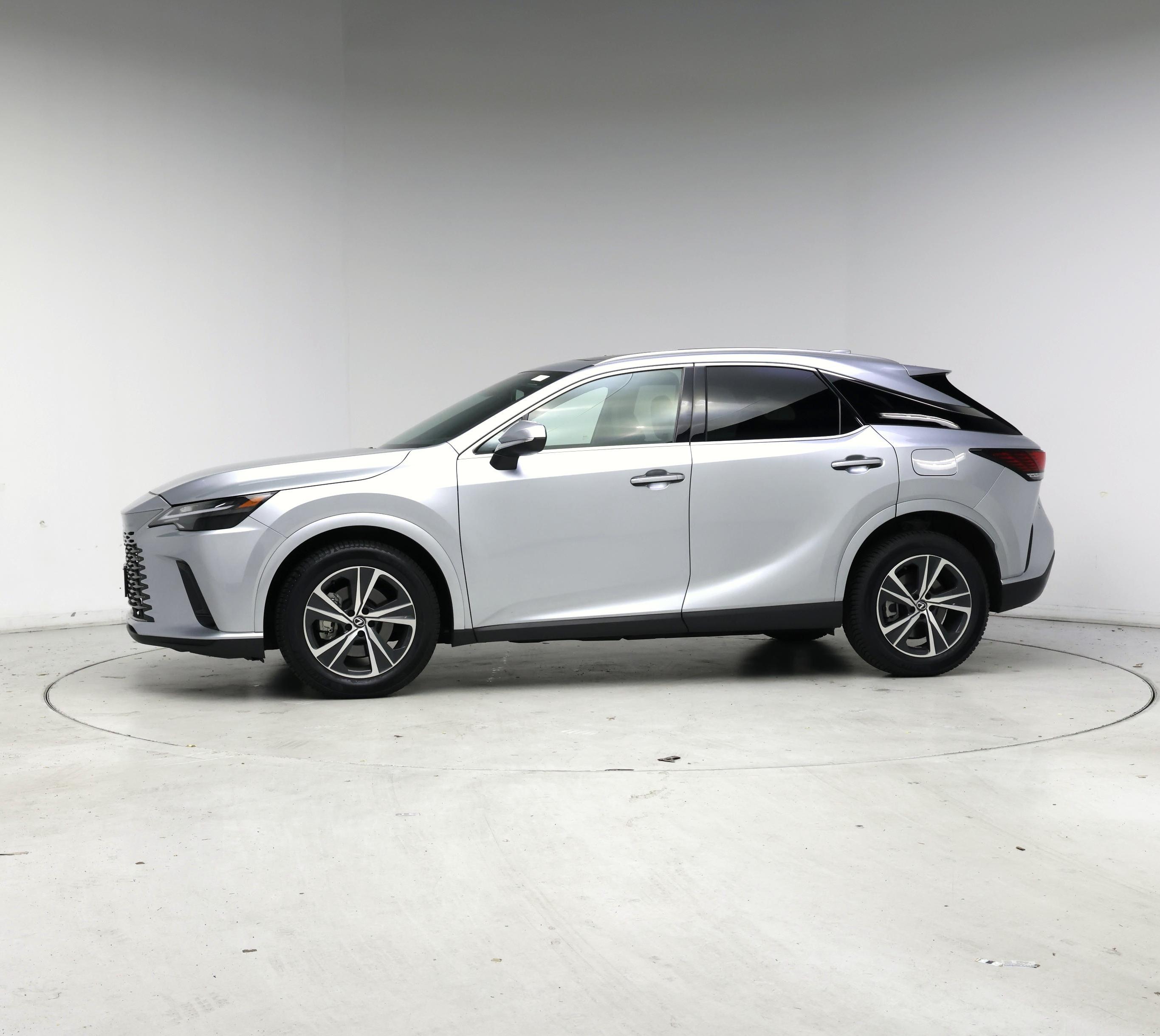 Thumbnail: 2023 Lexus RX - 3
