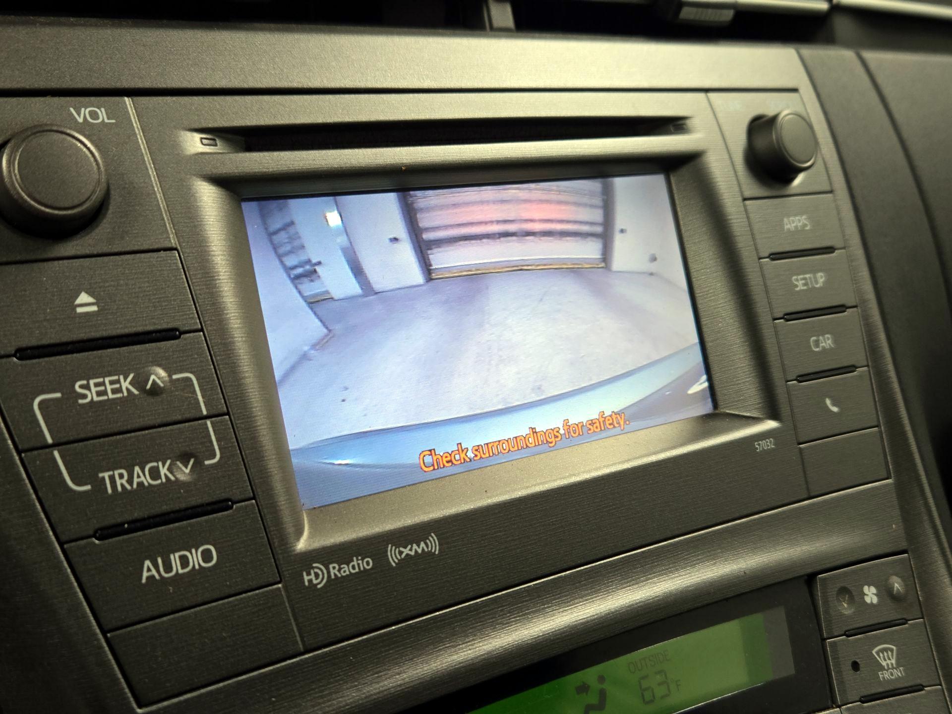 Thumbnail: 2015 Toyota Prius - 14