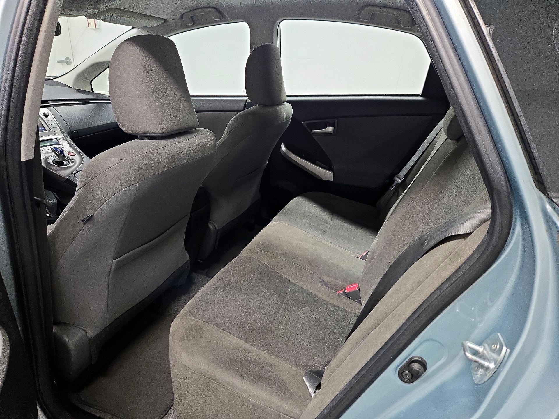 Thumbnail: 2015 Toyota Prius - 19