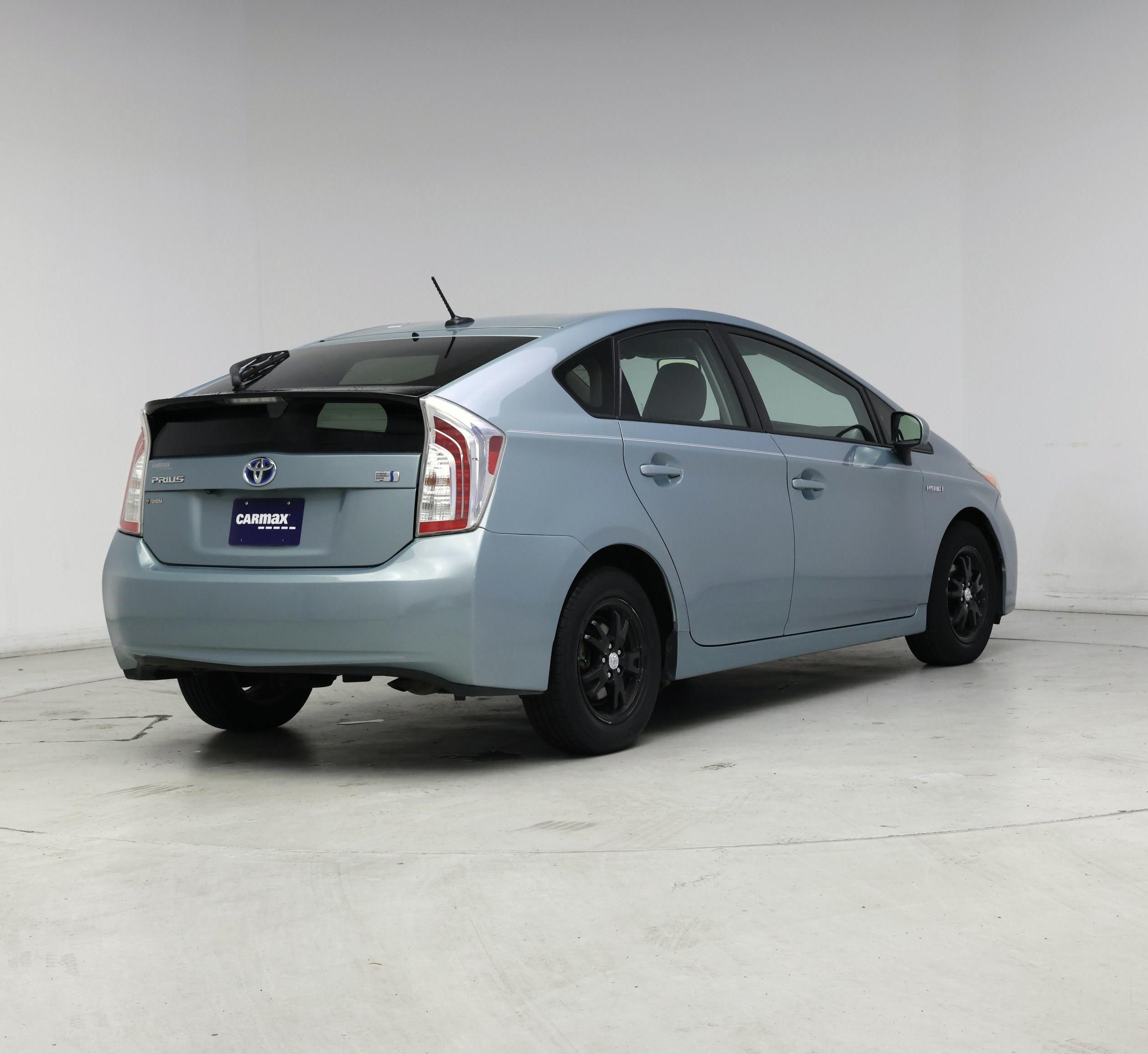Thumbnail: 2015 Toyota Prius - 8