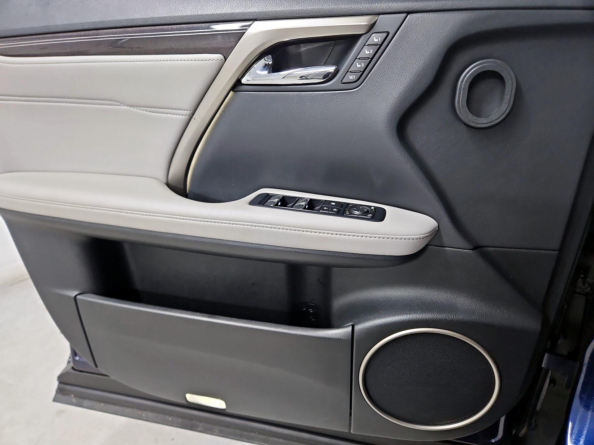 Thumbnail: 2019 Lexus RX - 12